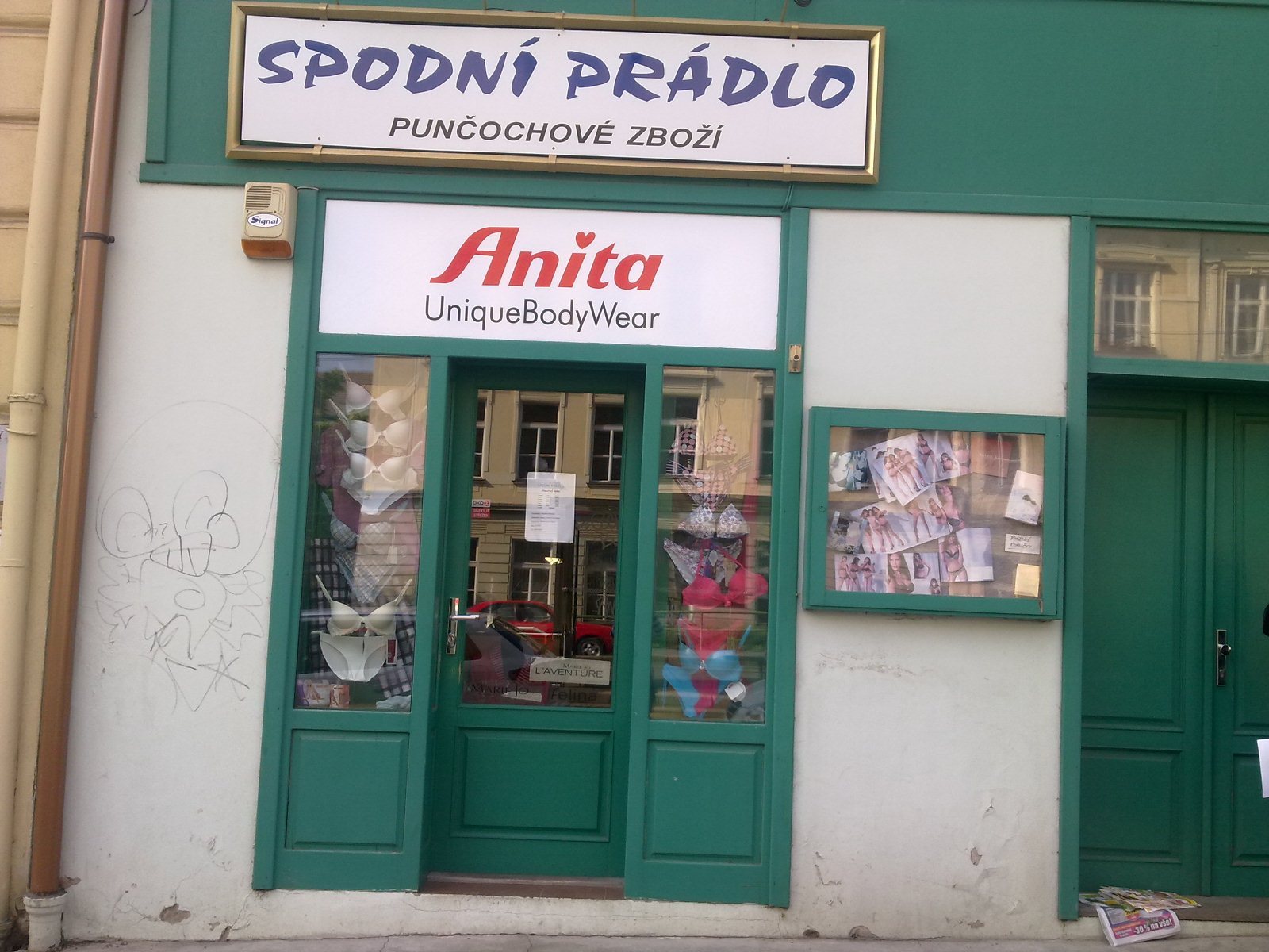 Spodní prádlo - Vratislava Grösslová foto 2