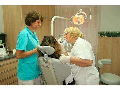 Dentální hygiena Hradčanská, s.r.o. foto 2