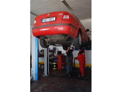 AUTOSERVIS HOLUB foto 4
