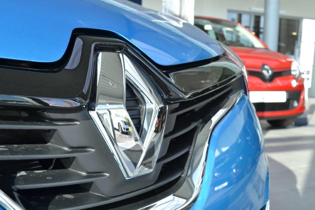 Pyramida Průhonice - Renault a Dacia foto 6