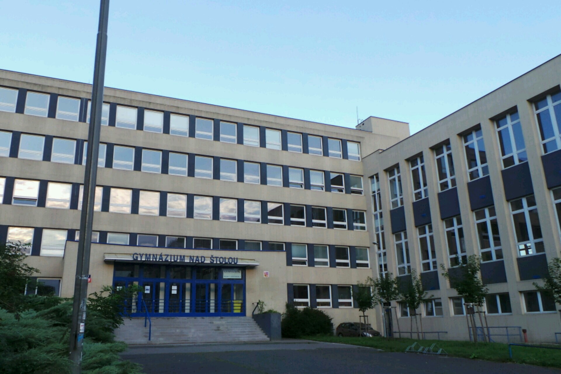 Rada rodičů a přátel Gymnázia Nad Štolou