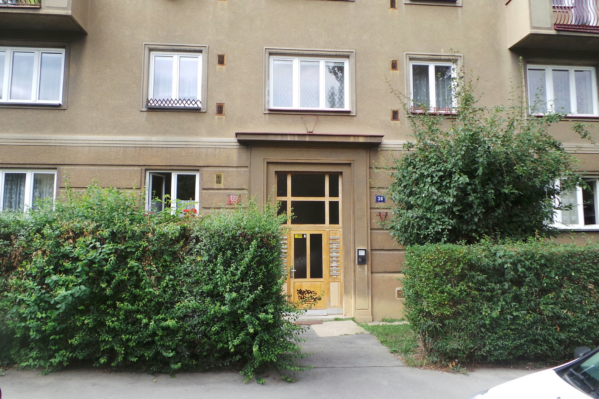 Mgr. art. Ivana Lenčáková