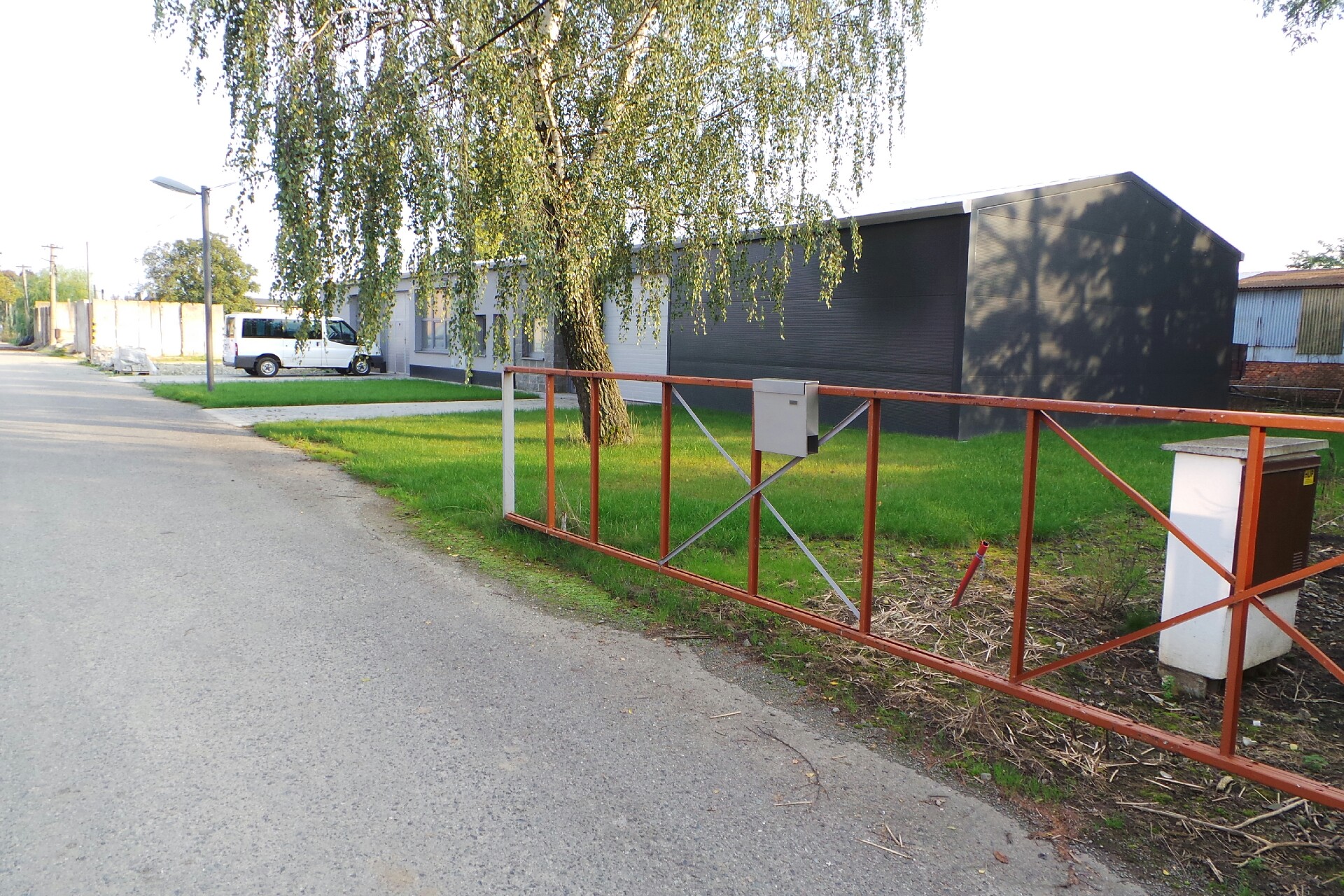 Nabíjecí stanice pro elektromobily - Zdeněk Klimeš foto 1