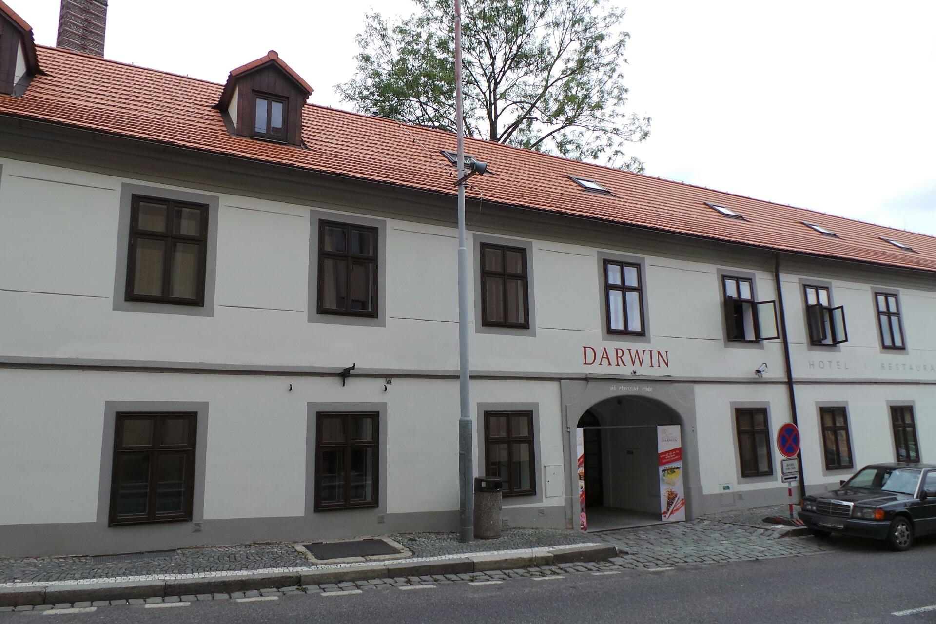 Darwin Hotel Restaurant