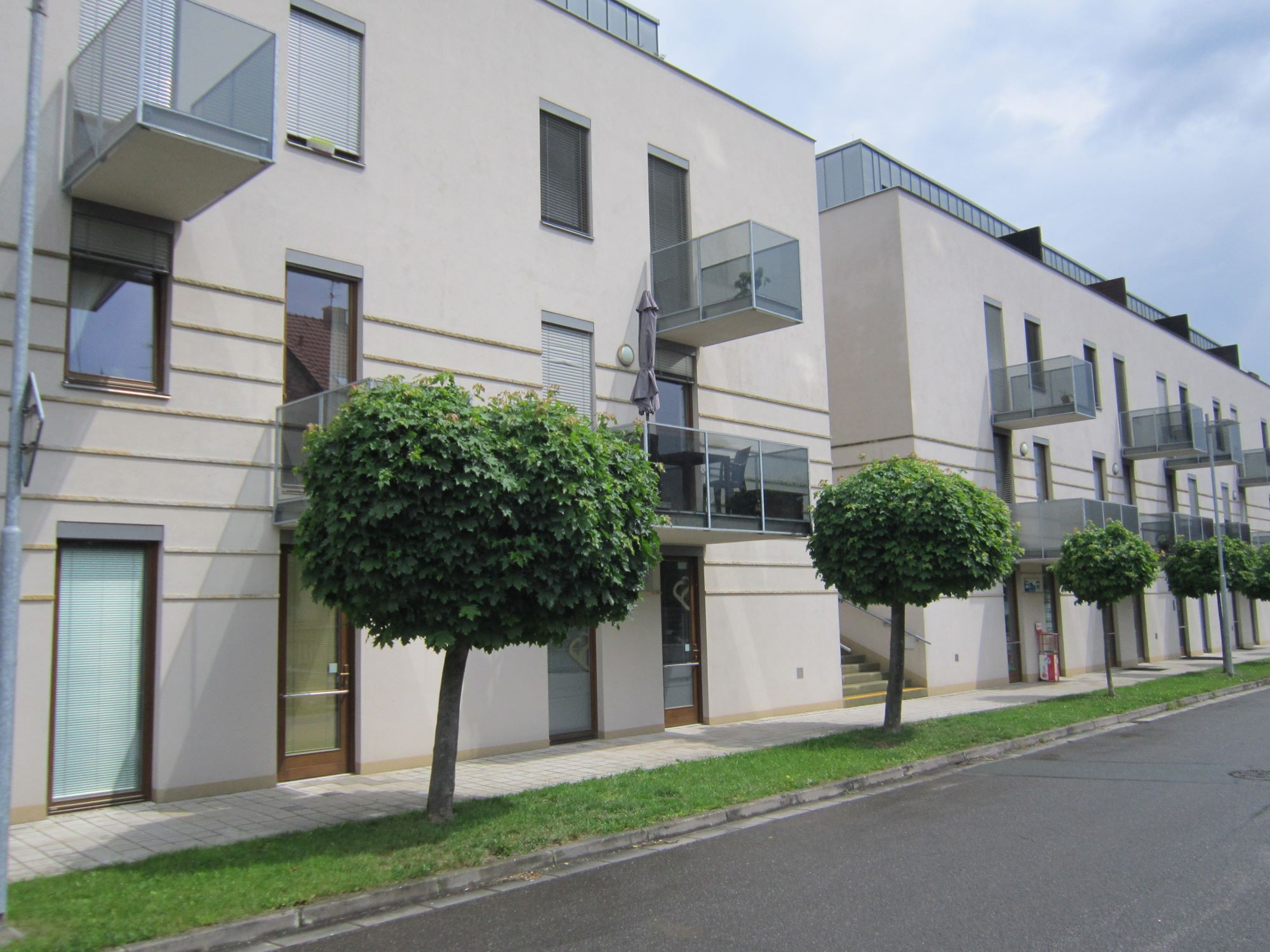 Studio permanent foto 3