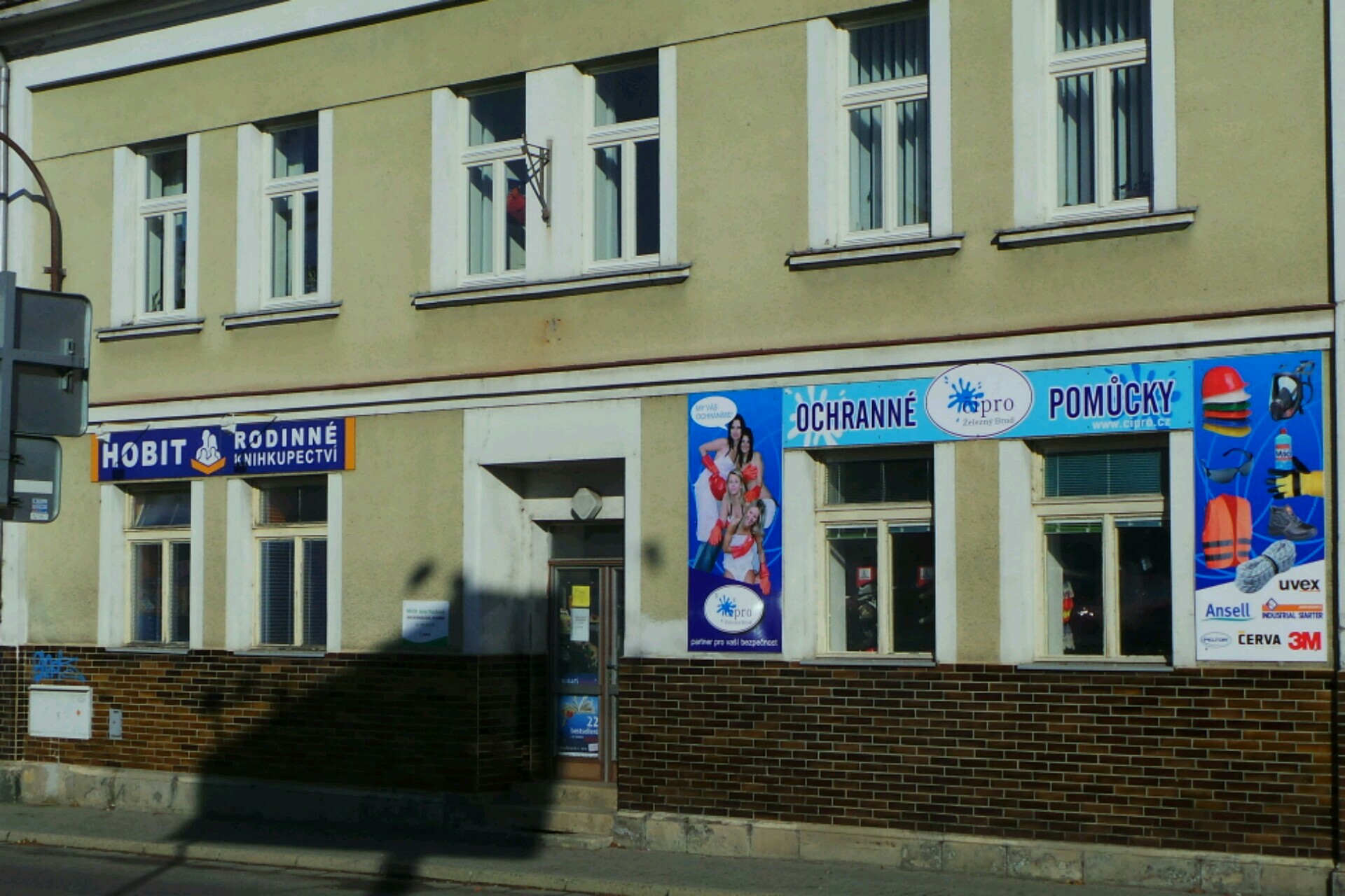 Pedikúra, modeláž nehtů, masáže - Tetjana Šittnerová