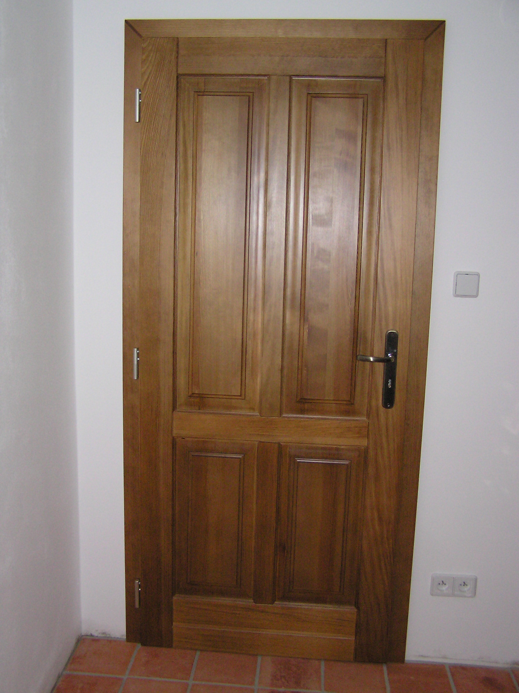 KATYS - zakázkové stavební truhlářství a výroba nábytku foto 6