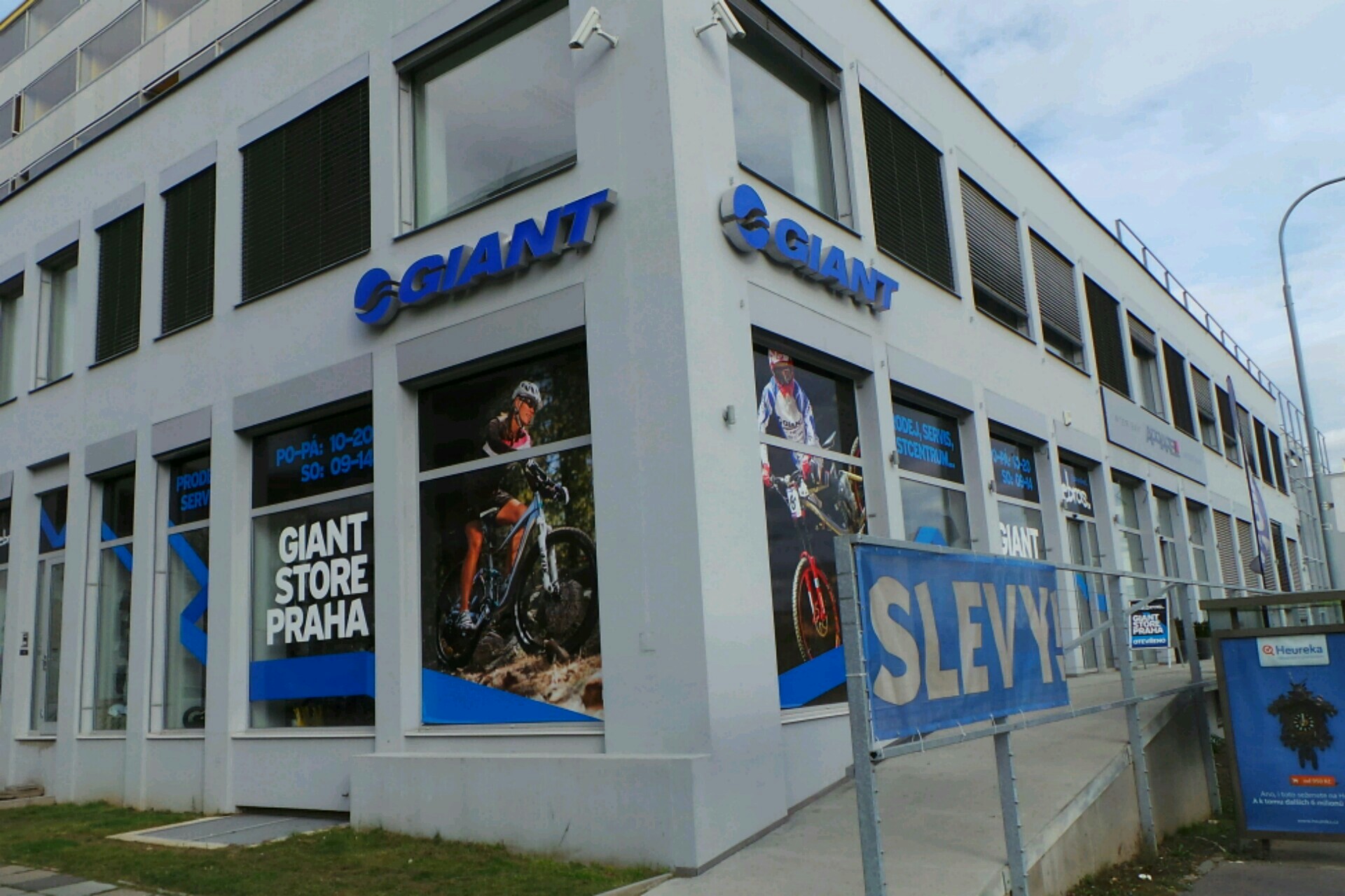 Mgr. Ing. Jiří Johánek, advokát