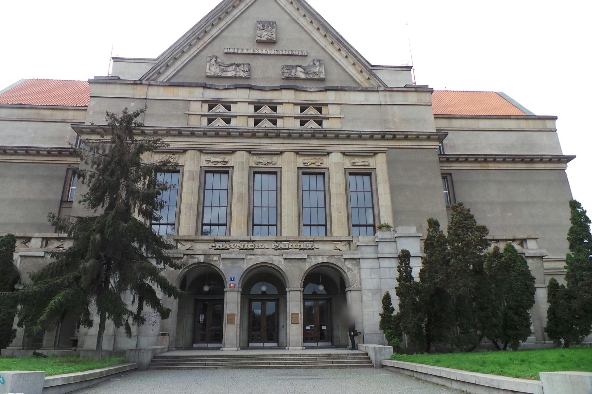 Katedra mezinárodního práva Právnické fakulty - Univerzita Karlova