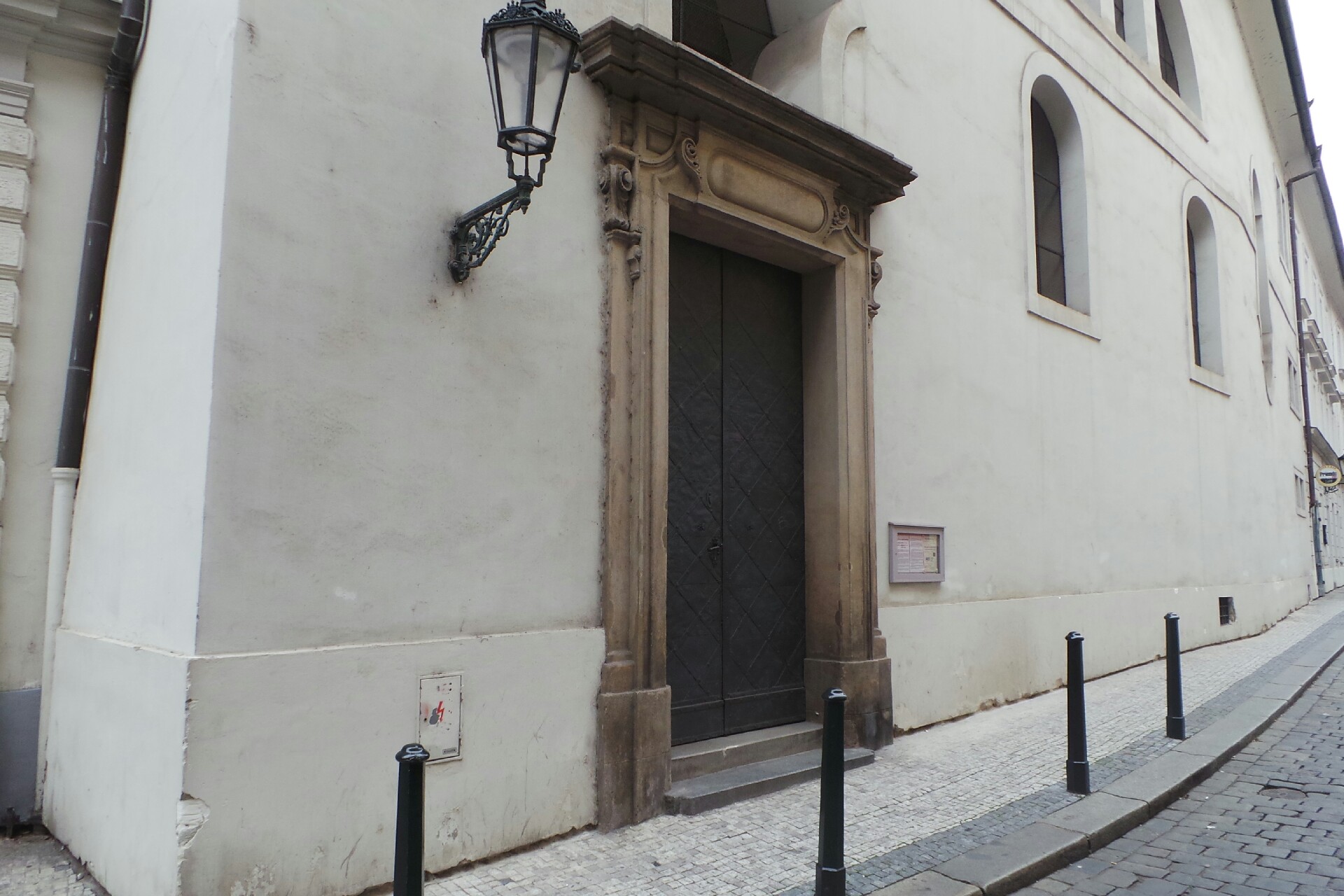 Klášter Naší Paní nad Vltavou