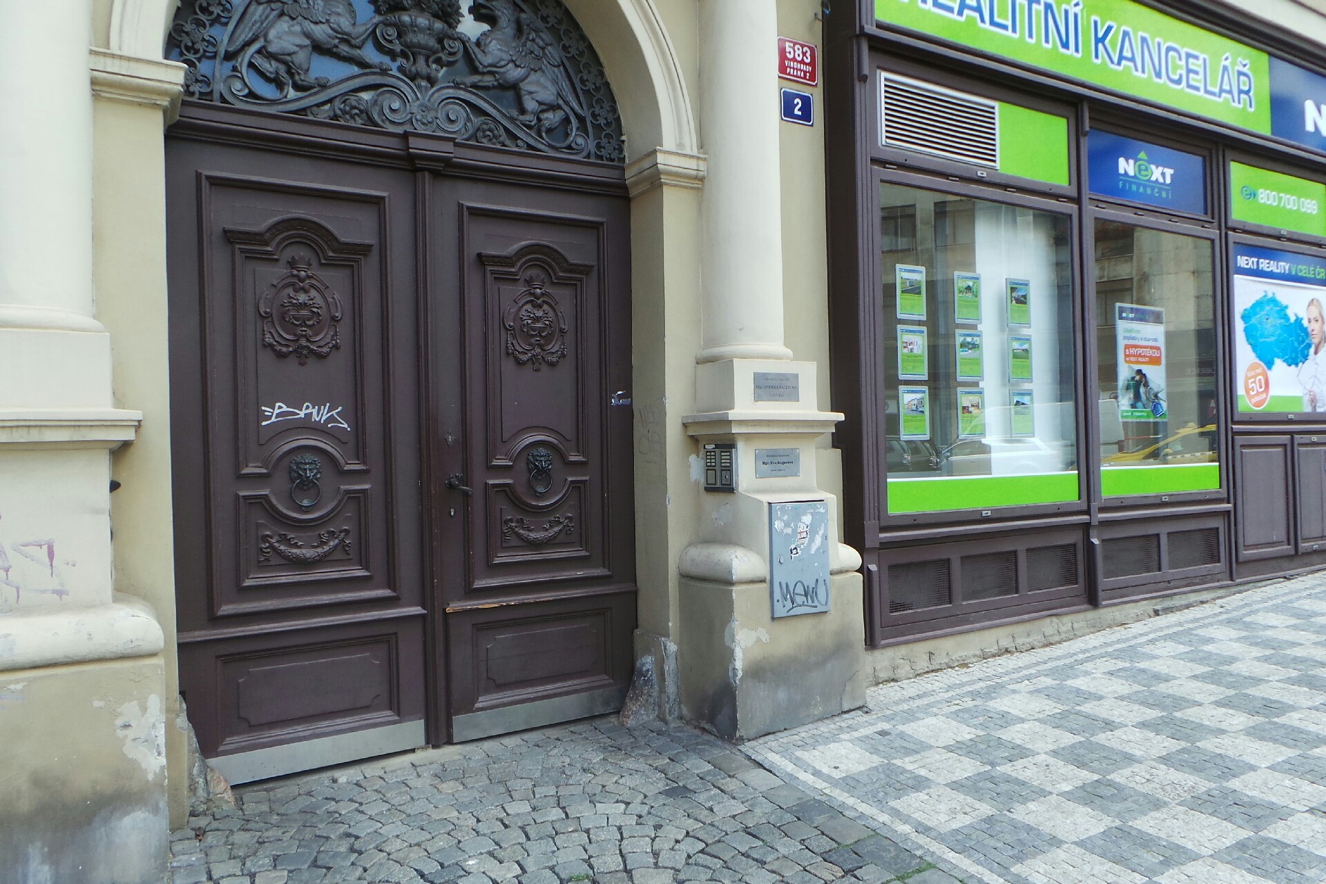 Mgr. Eva Bogarová, advokátka