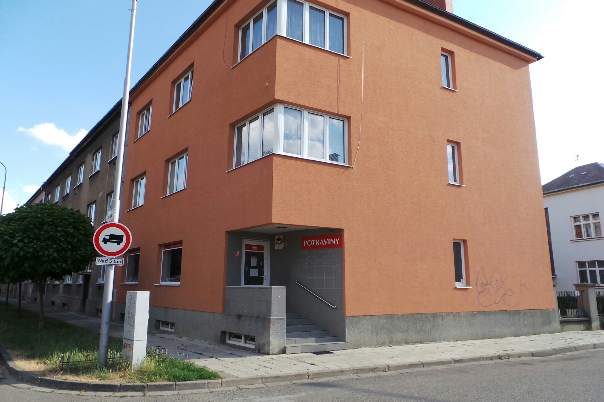 Potraviny Na Růžku