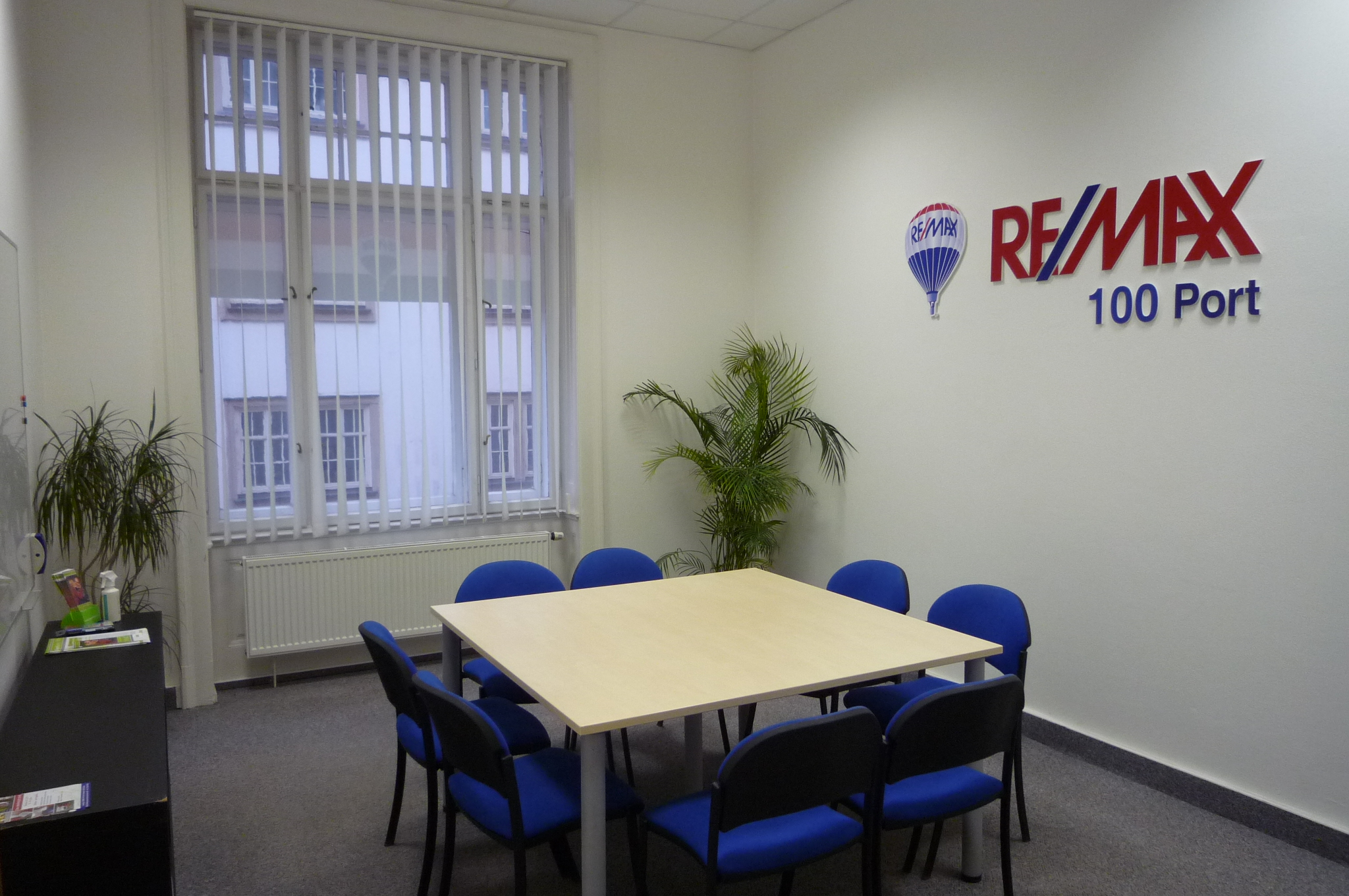 RE/MAX 100 Port foto 2