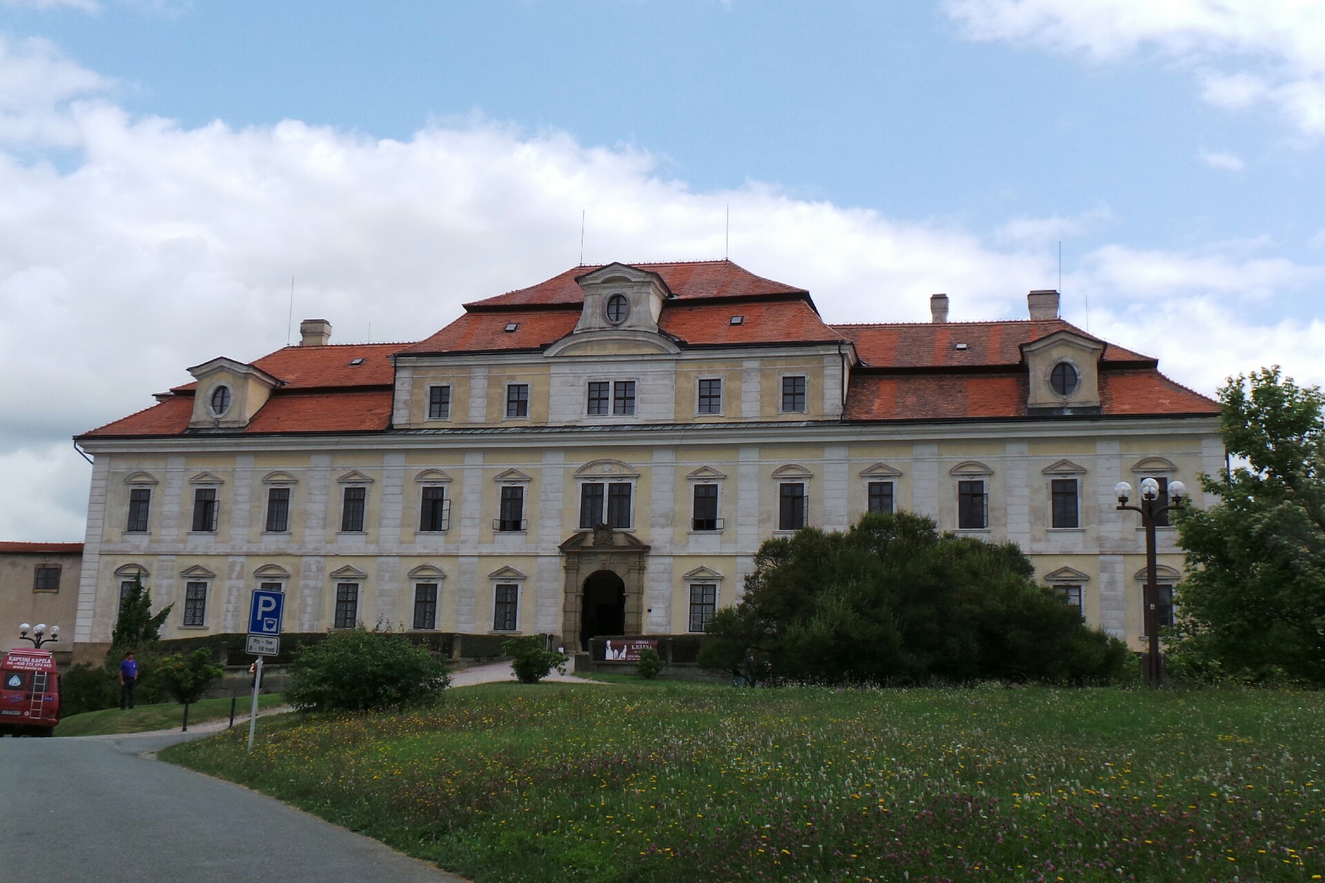 Zámek Rychnov nad Kněžnou foto 2