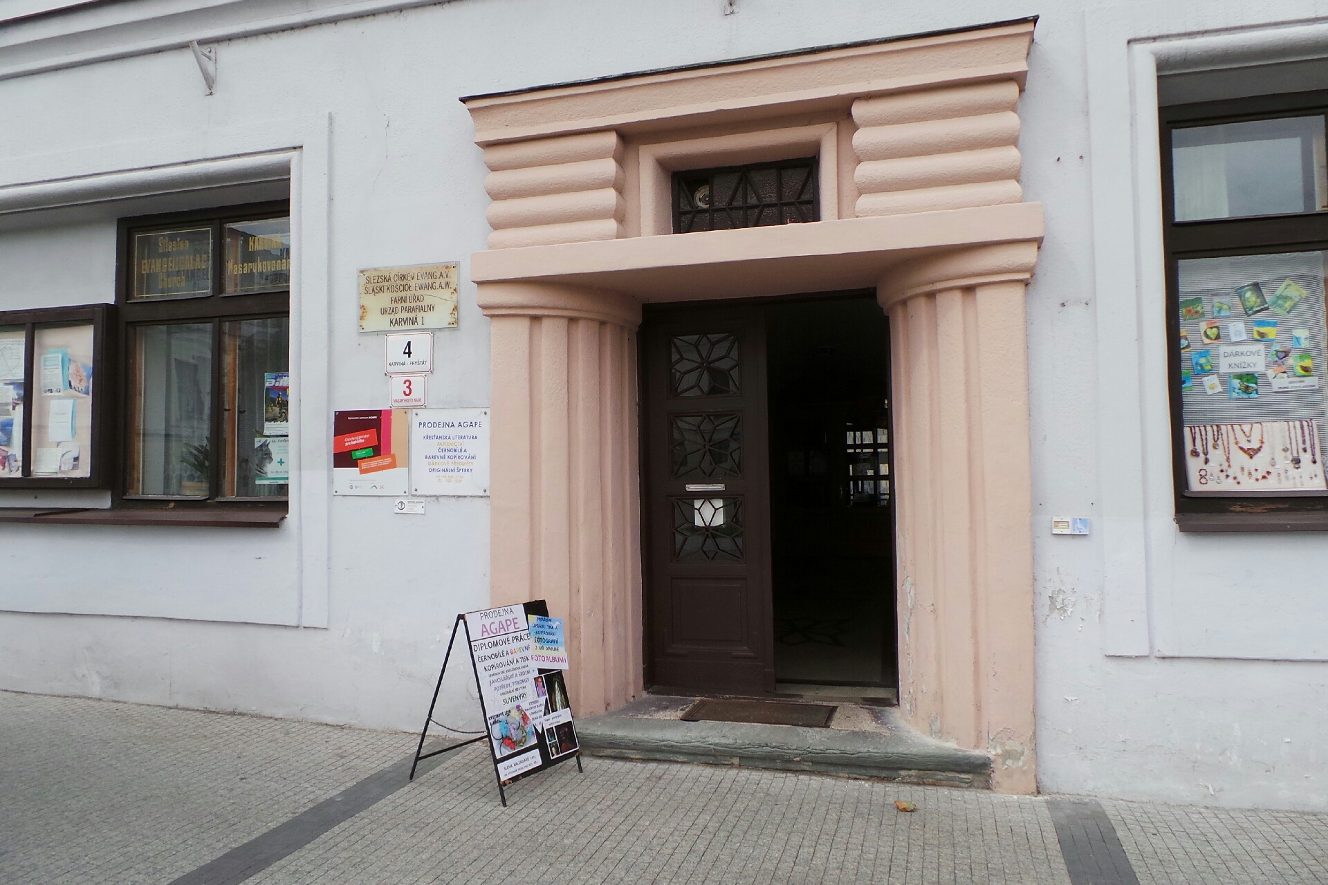 Farní sbor Slezské církve evangelické augsburského vyznání v Karviné 1