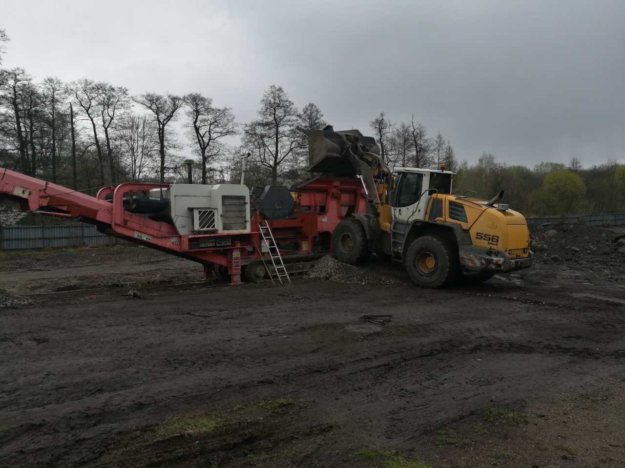 Recyklační středisko - SYPKÉ HMOTY s.r.o. foto 4