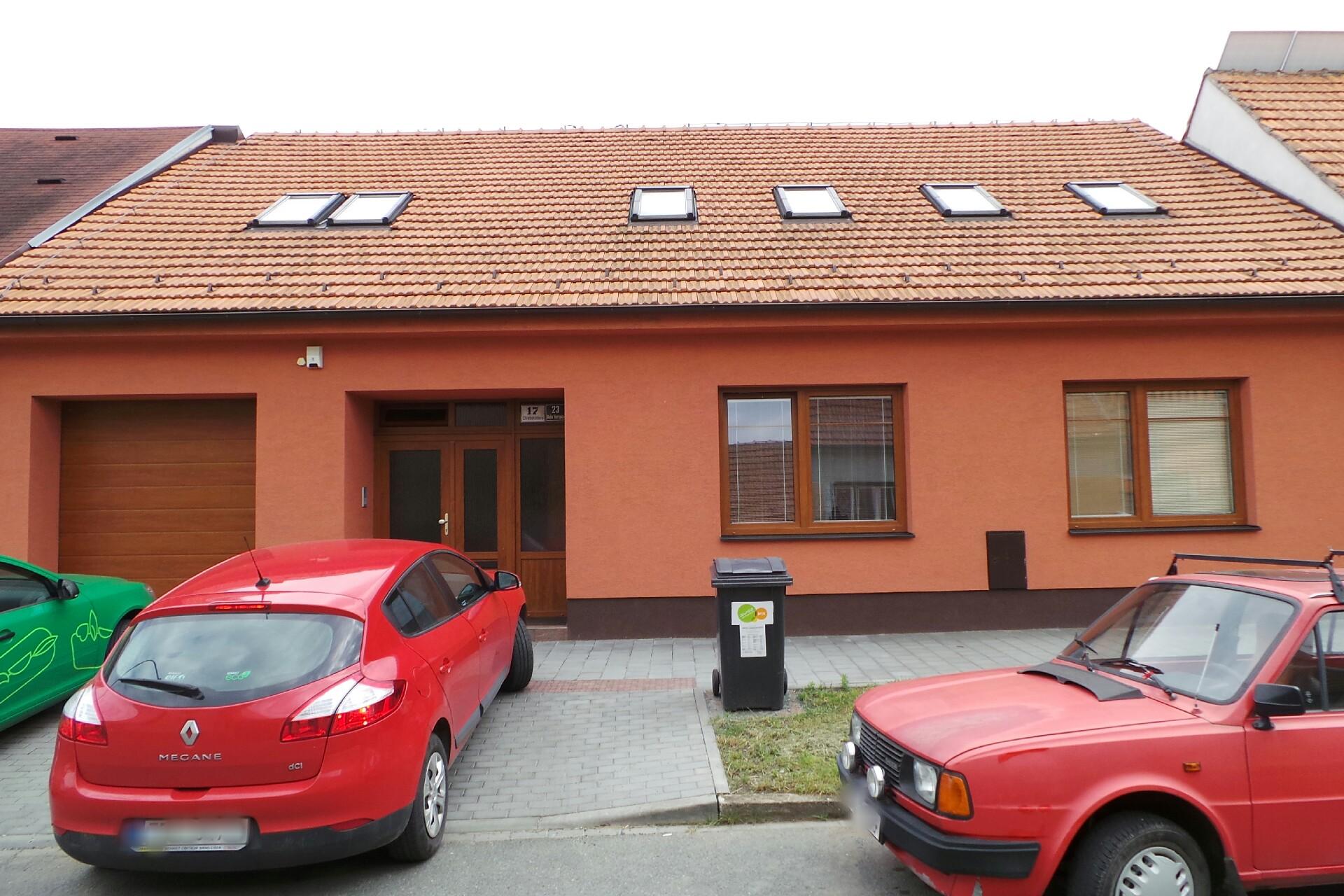 UNICAF, spol. s r.o.