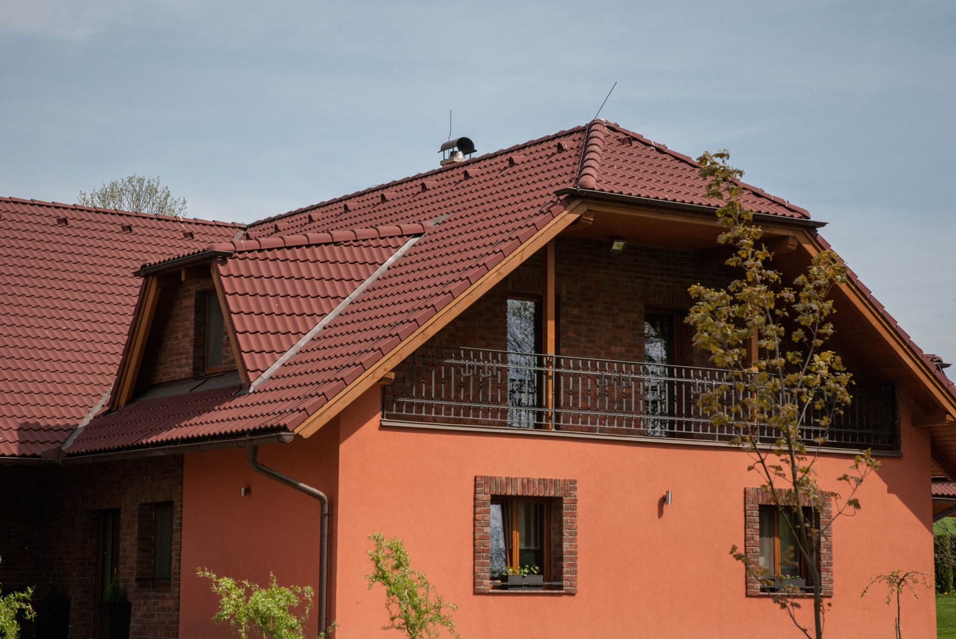 JR Střechy