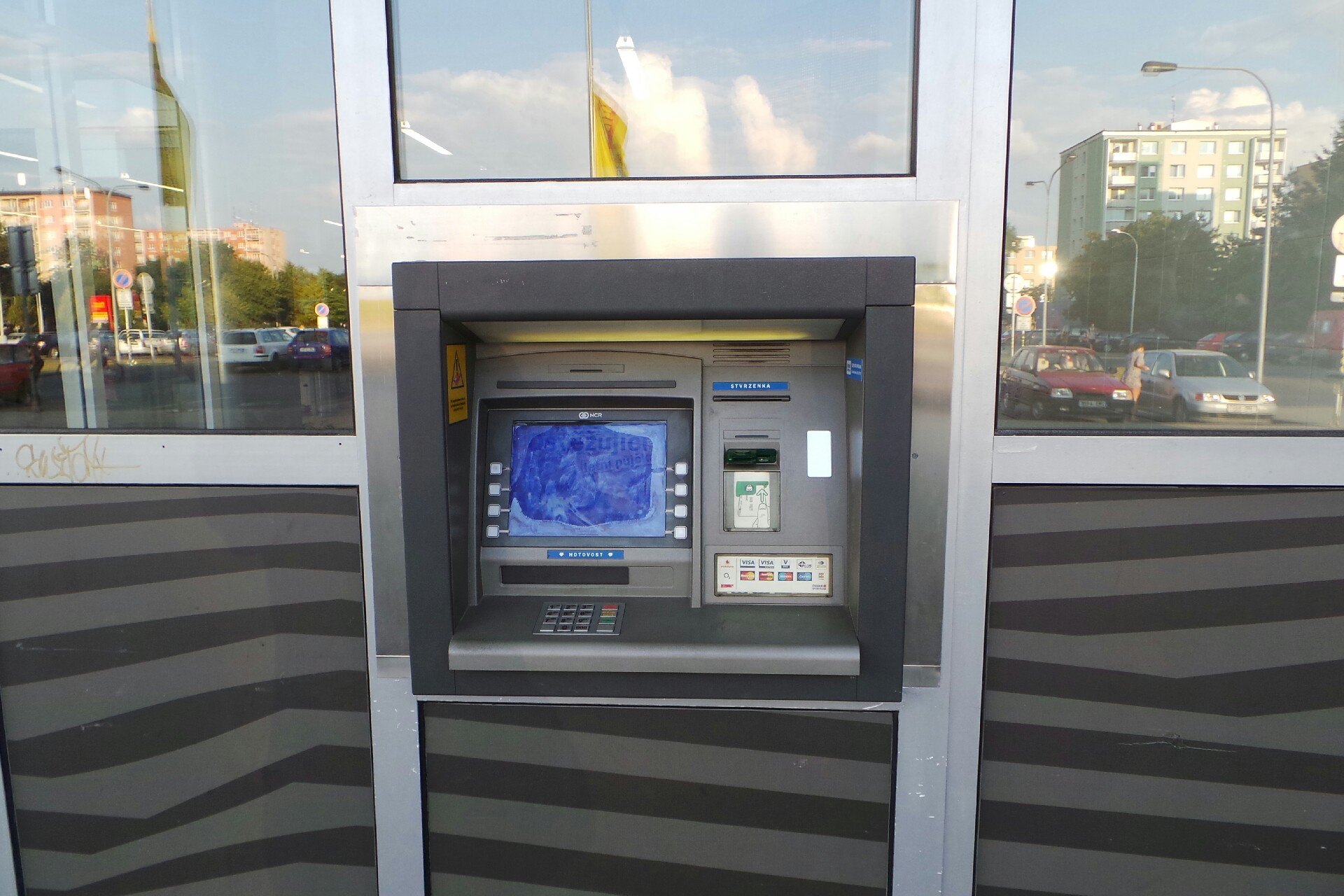 Bankomat České spořitelny