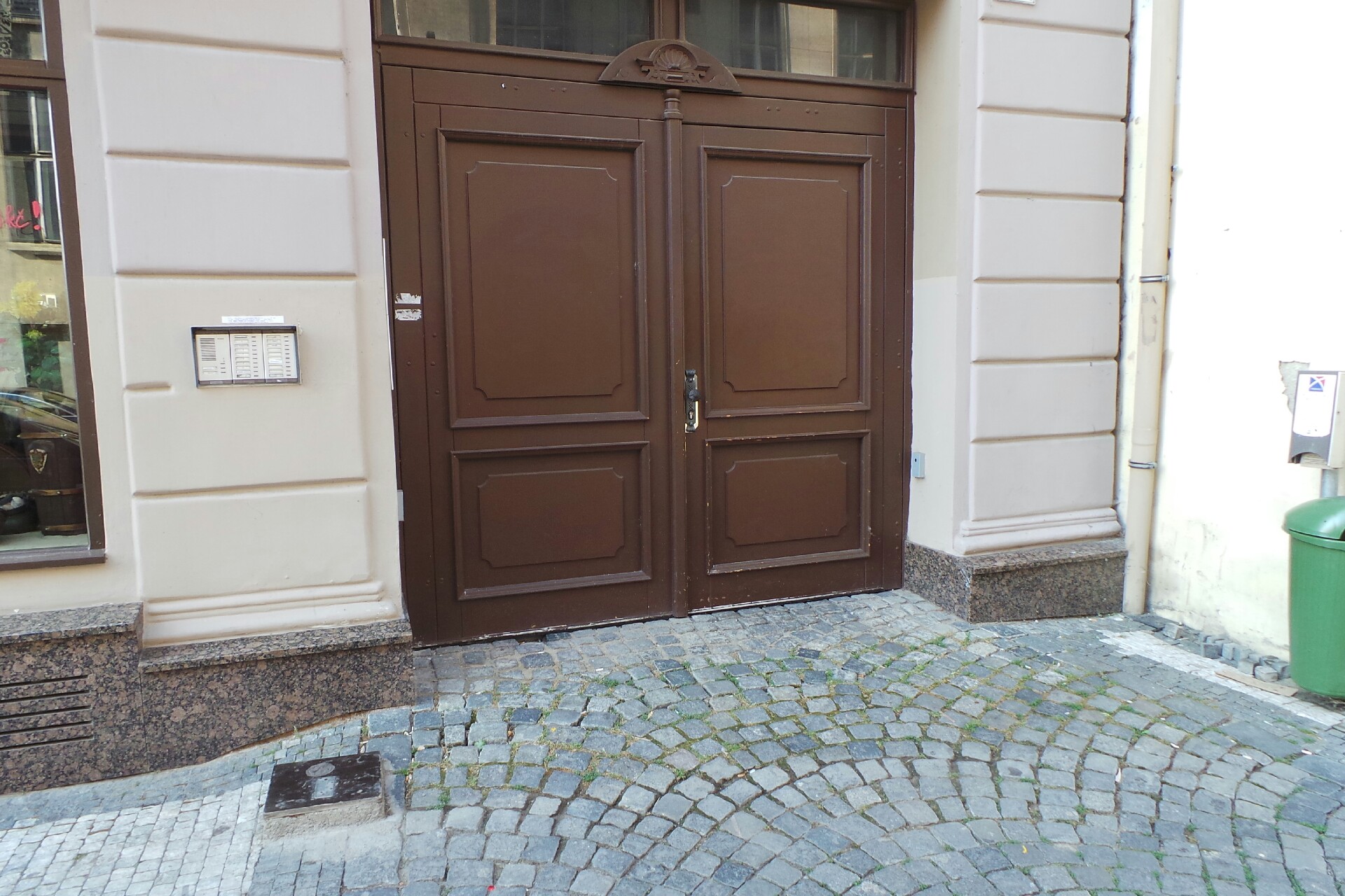 PRAG GOLD BUSINESS s.r.o.