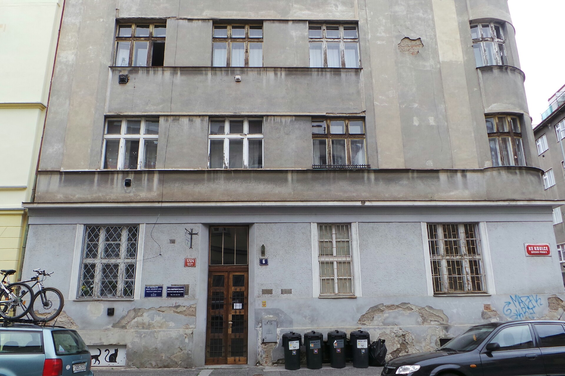 MUDr. Zuzana Martínková