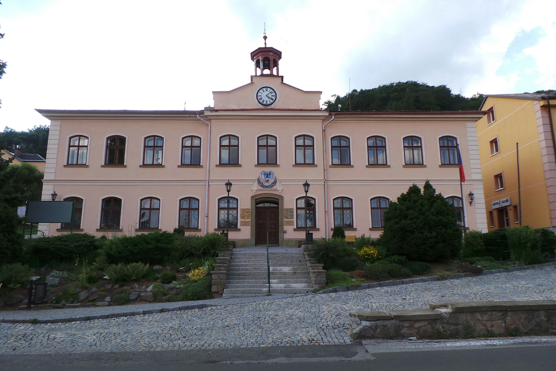 MÚ Žacléř - Odbor výstavby, územního plánování a životního prostředí