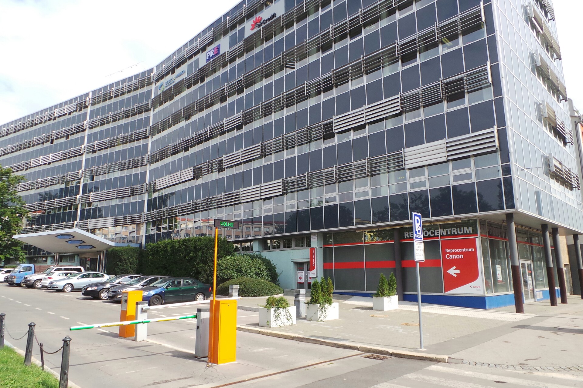 HelpTeam For You, s.r.o.