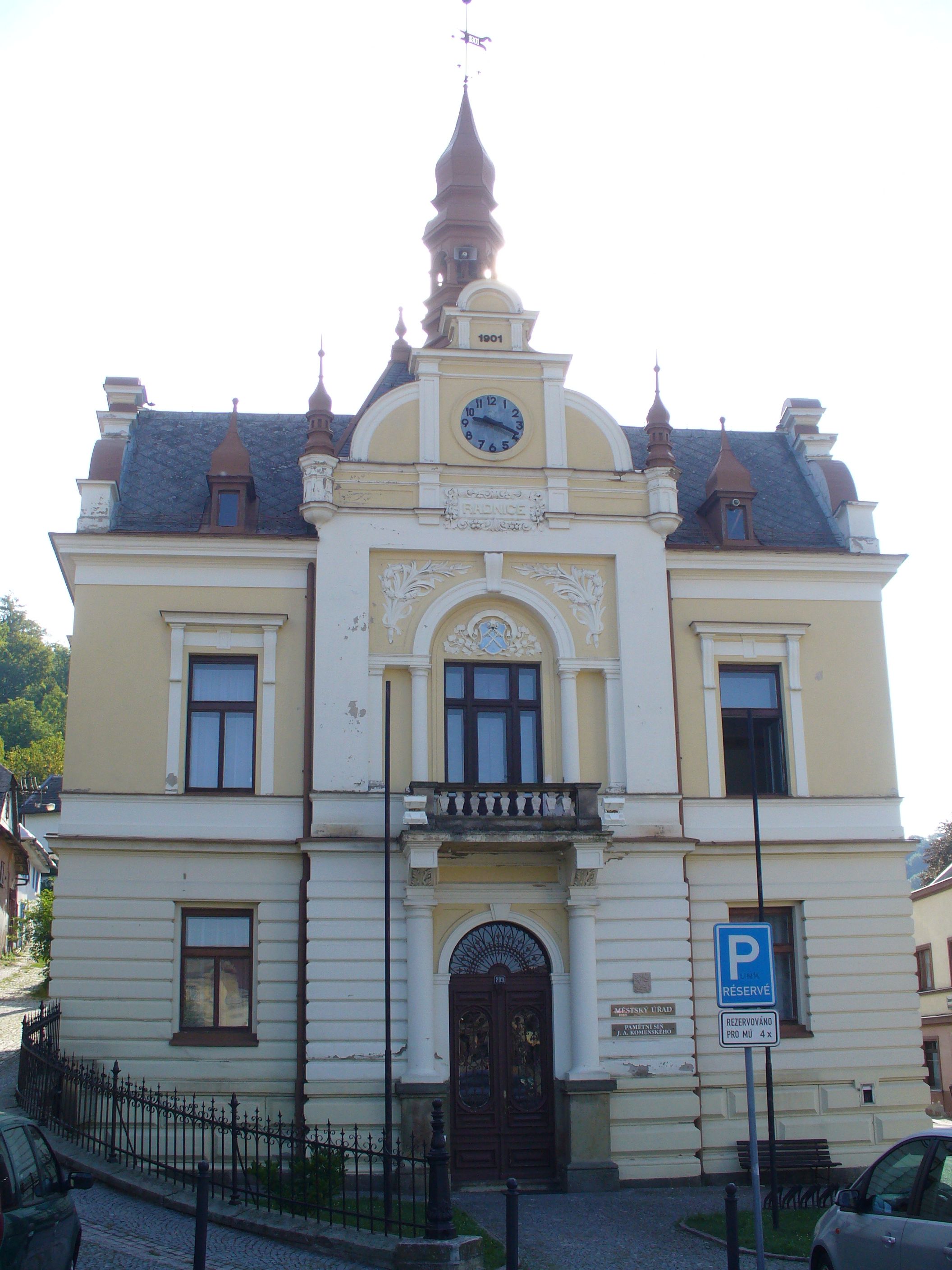 Brandýs nad Orlicí - městský úřad foto 2