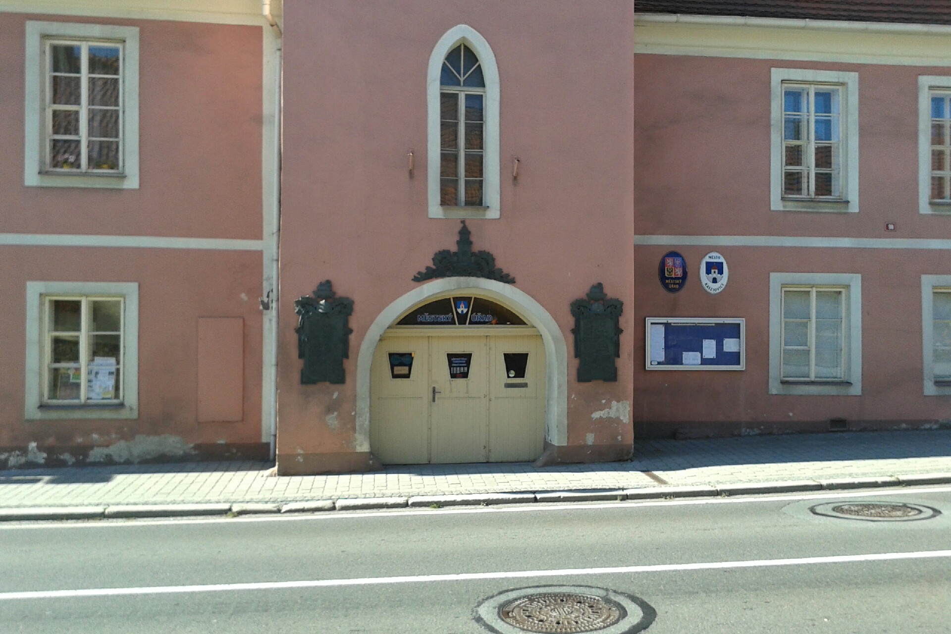 Kasejovice - městský úřad foto 1