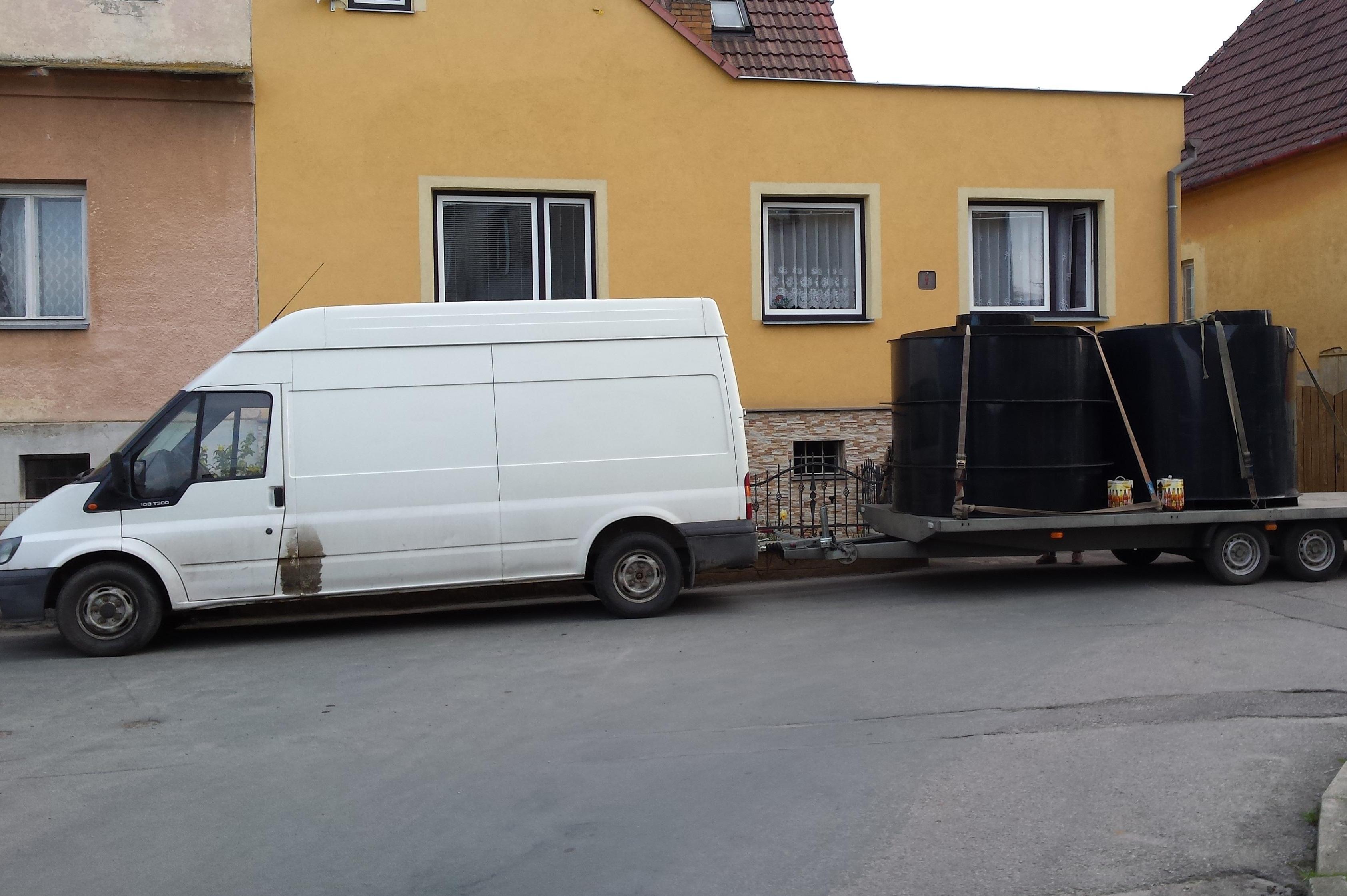 Mravec plast