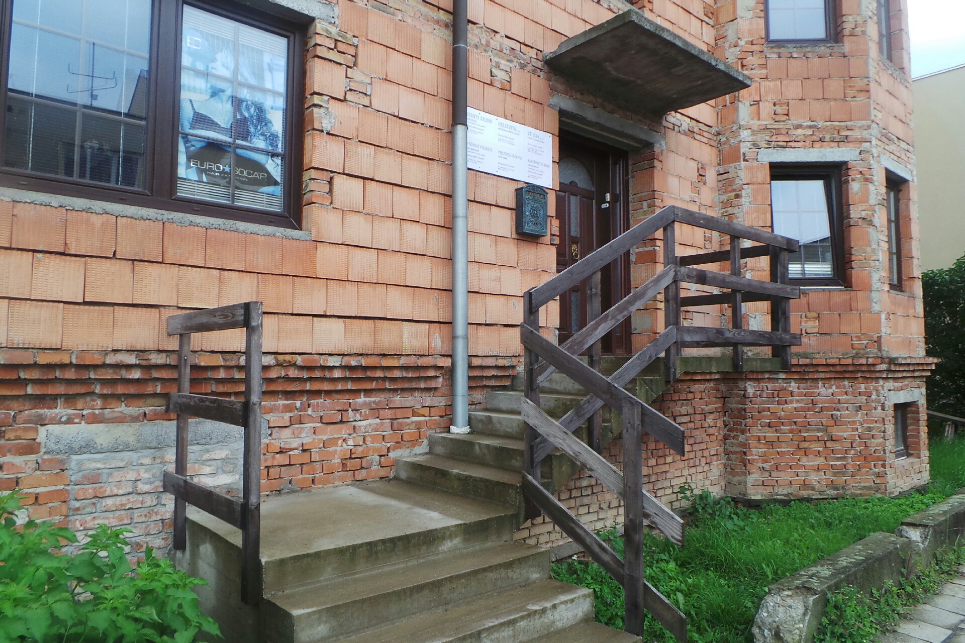 Projekce elektro - Josef Vašák