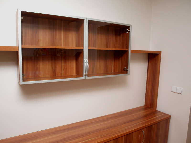 Komplet nábytek - Ivo Kouřil foto 4