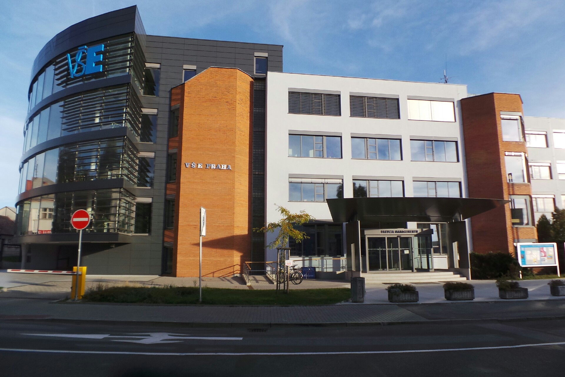 USK FM VŠE Jindřichův Hradec