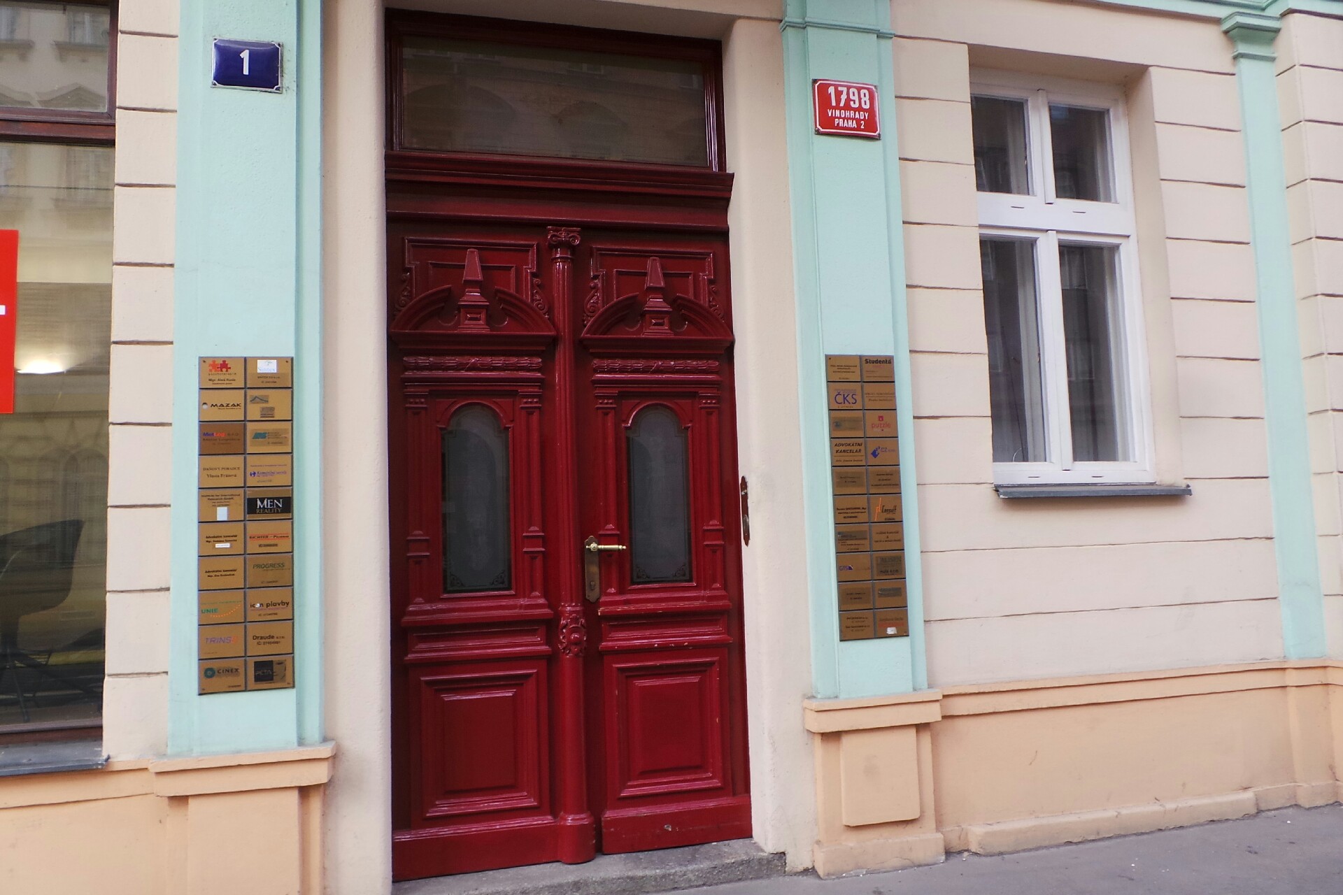 Komerční servis, Ing.Václav Fišer