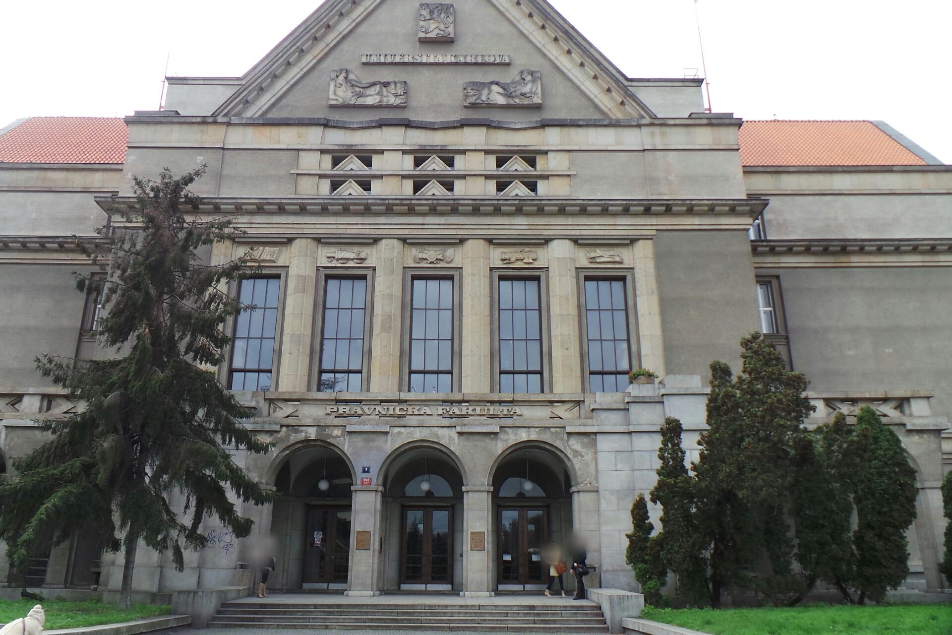 Katedra správního práva a správní vědy Právnické fakulty - Univerzita Karlova