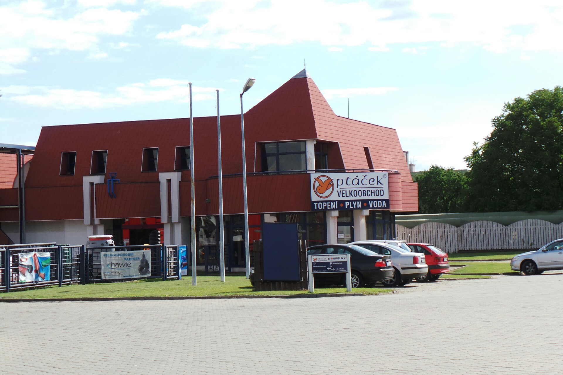 PTÁČEK: topení-voda-plyn