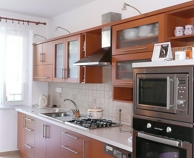 Ján Mikula - nábytek foto 3