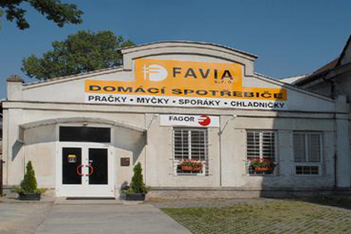 Favia, s.r.o.