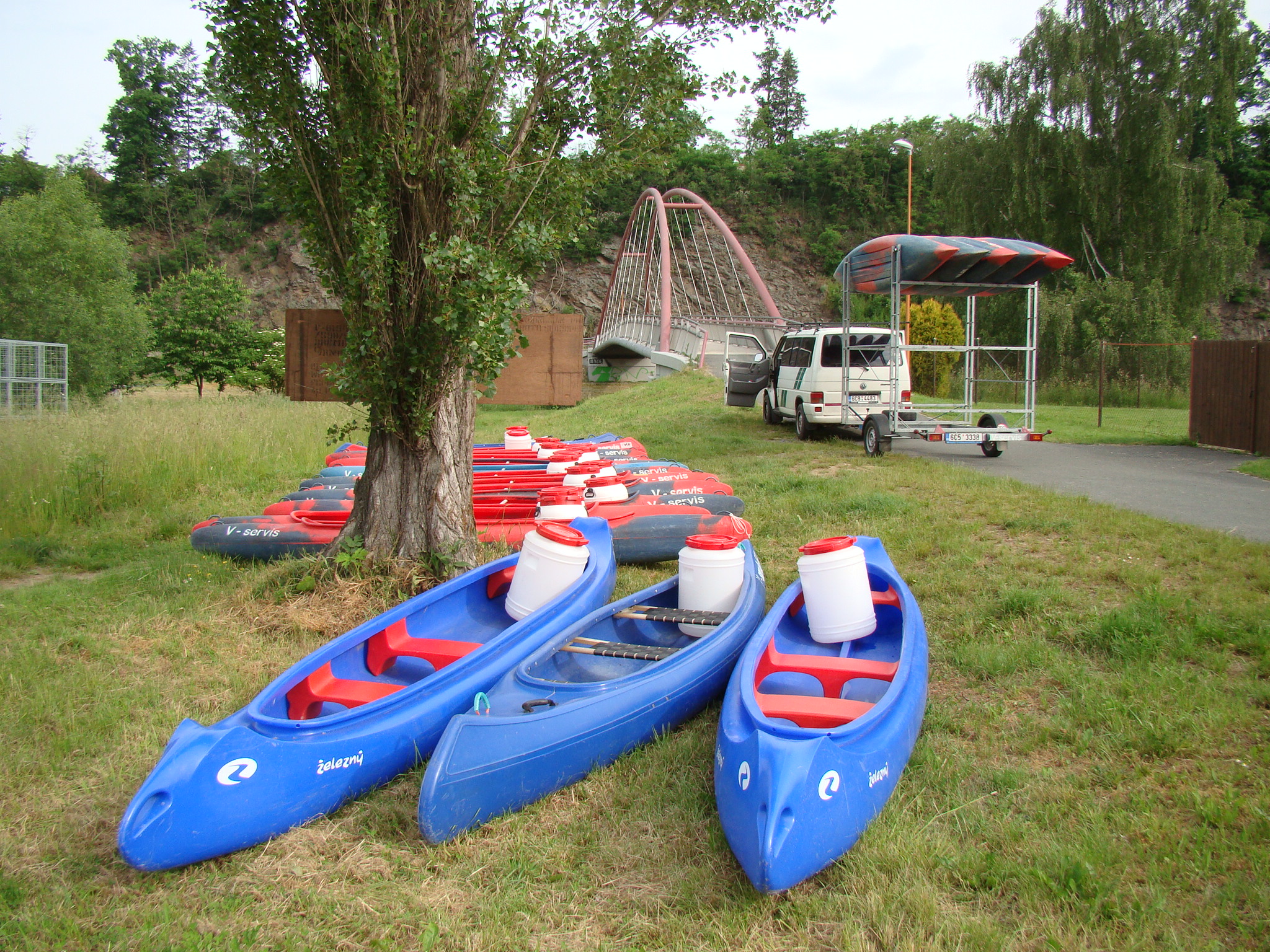 Půjčovna lodí a raftů V-servis foto 3