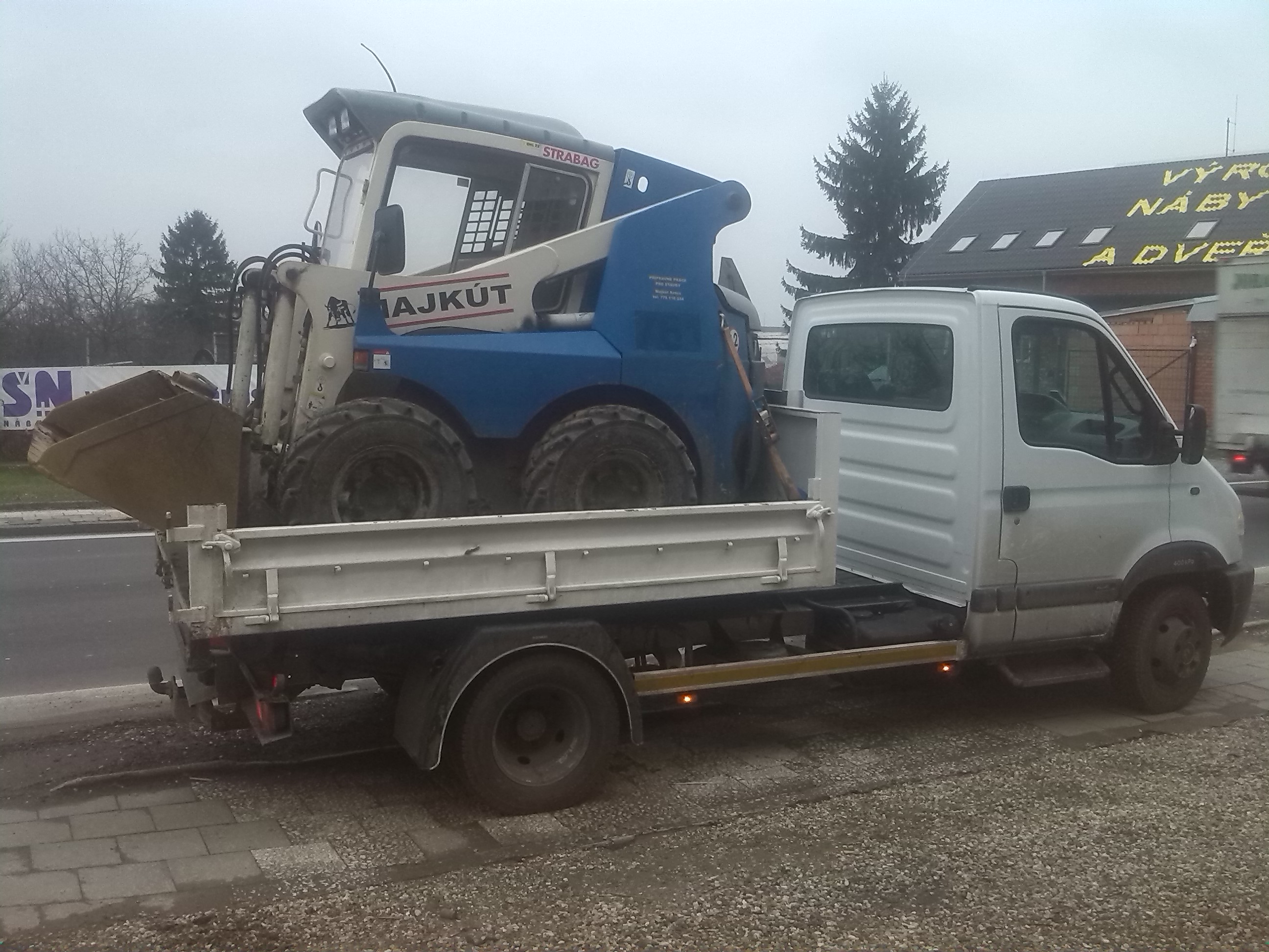 Anton Majkút - výkopové práce foto 3