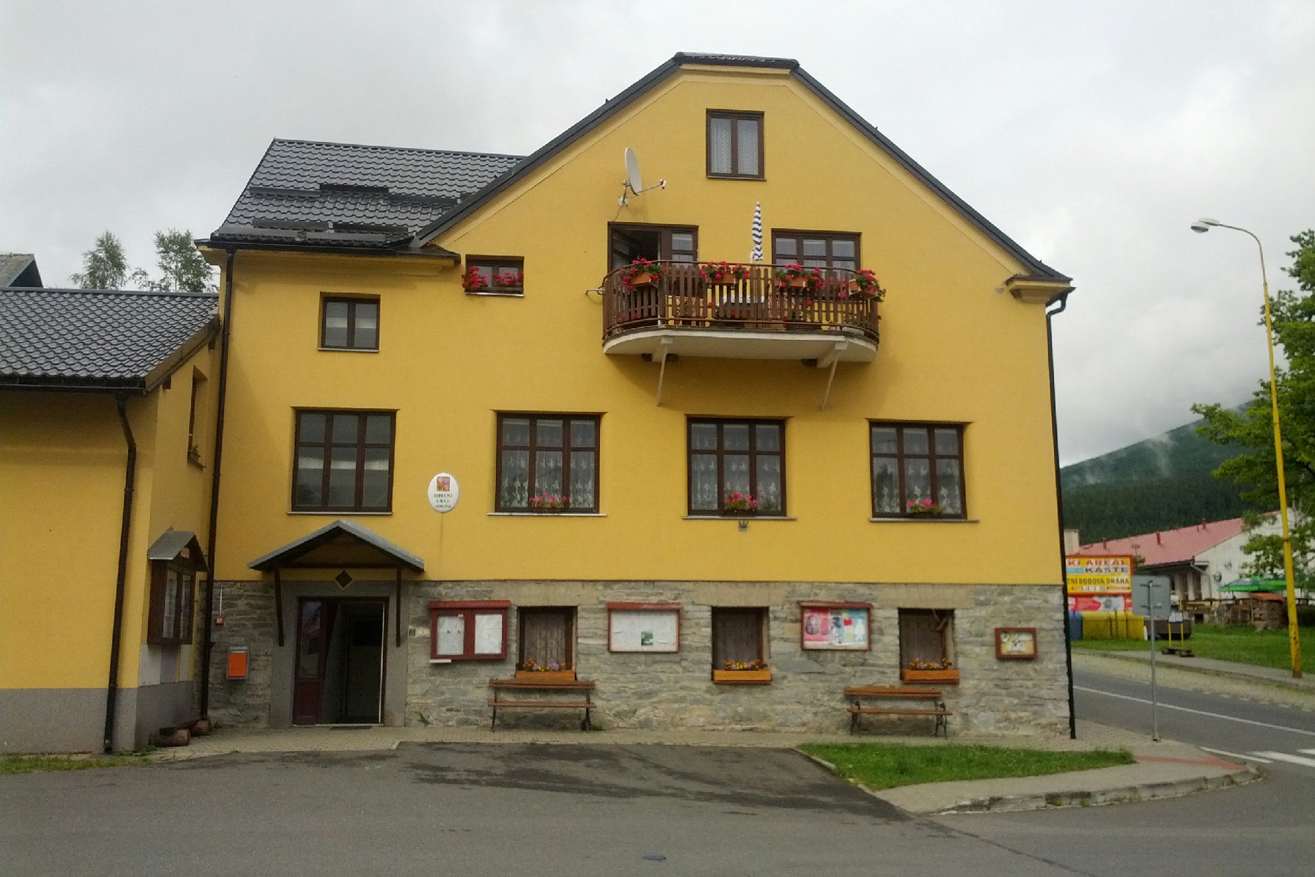 Ostružná - obecní úřad