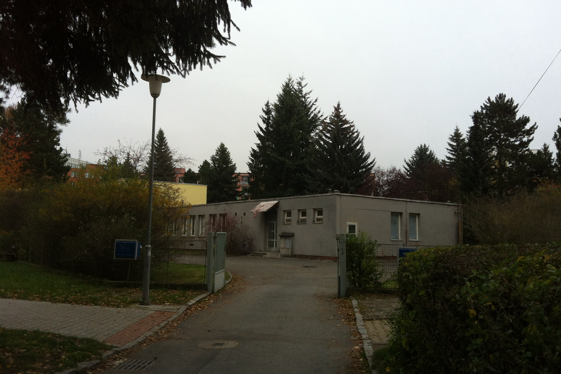 ZŠ speciální Plzeň, Skupova