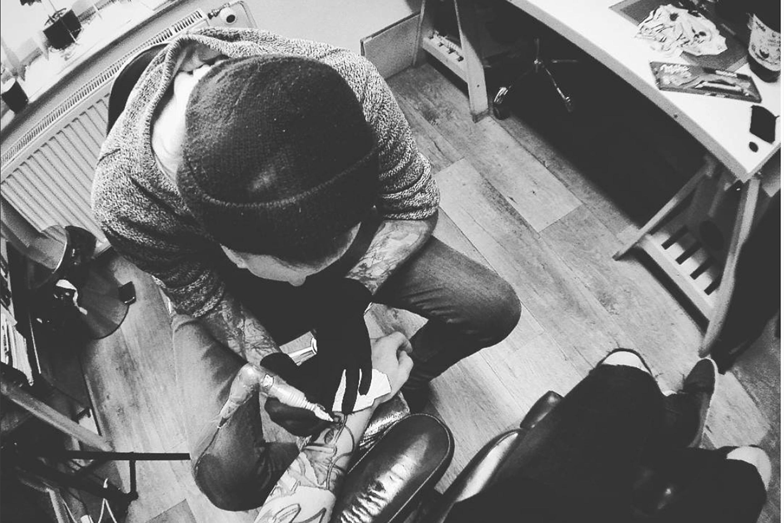 Wild Lines Tattoo foto 1