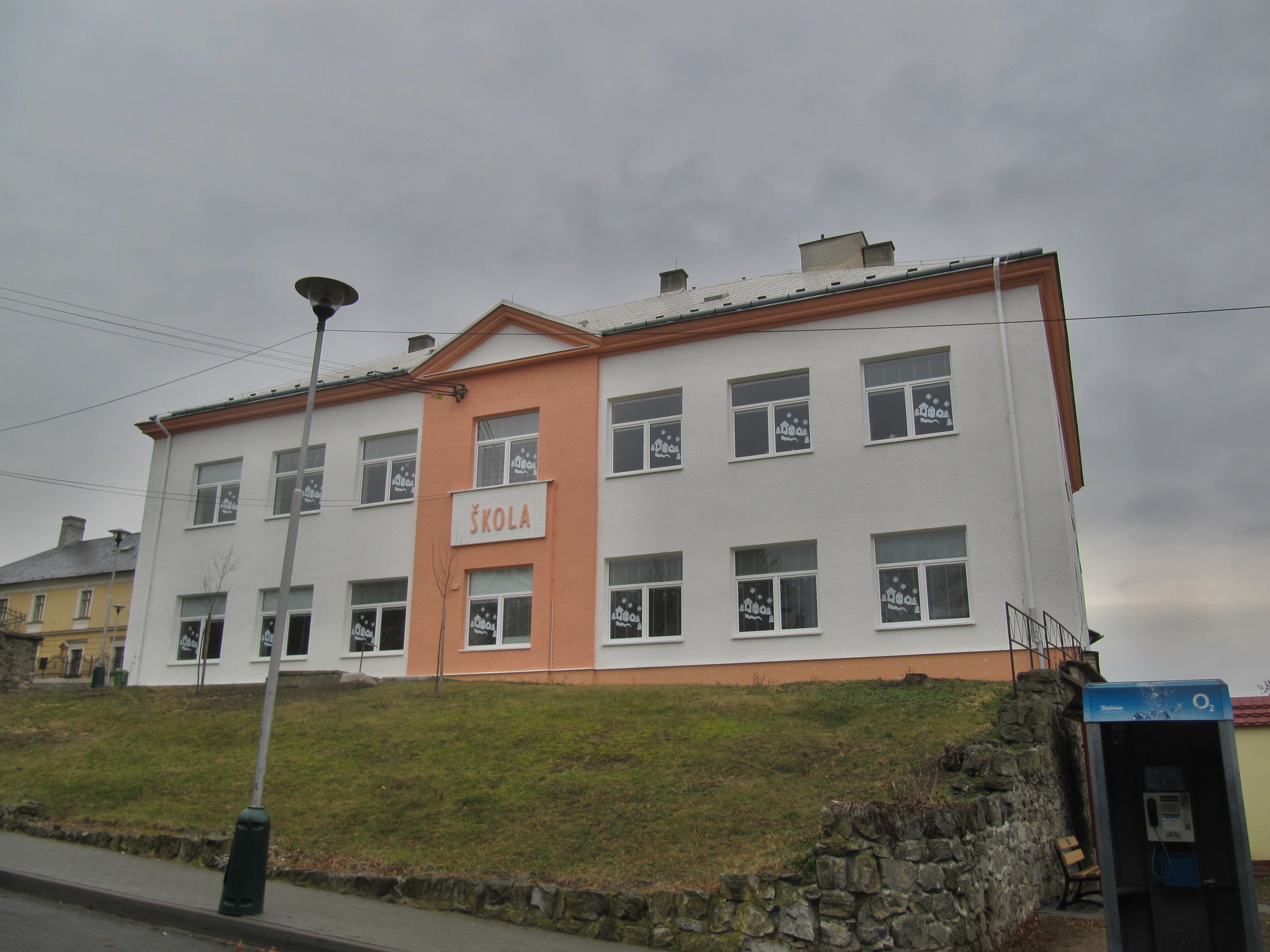 Základní škola Milady Petřkové Velký Týnec