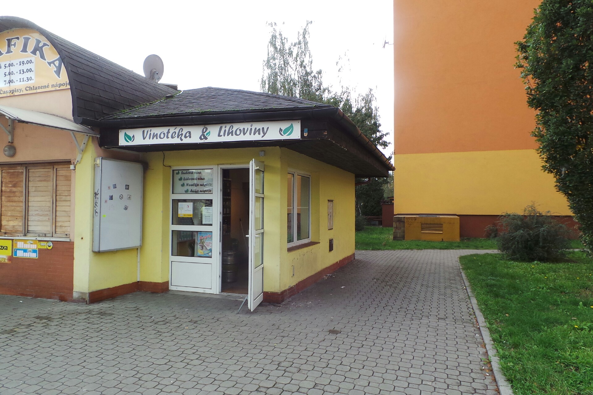 VINOTÉKA & LIHOVINY Pavel Václavínek