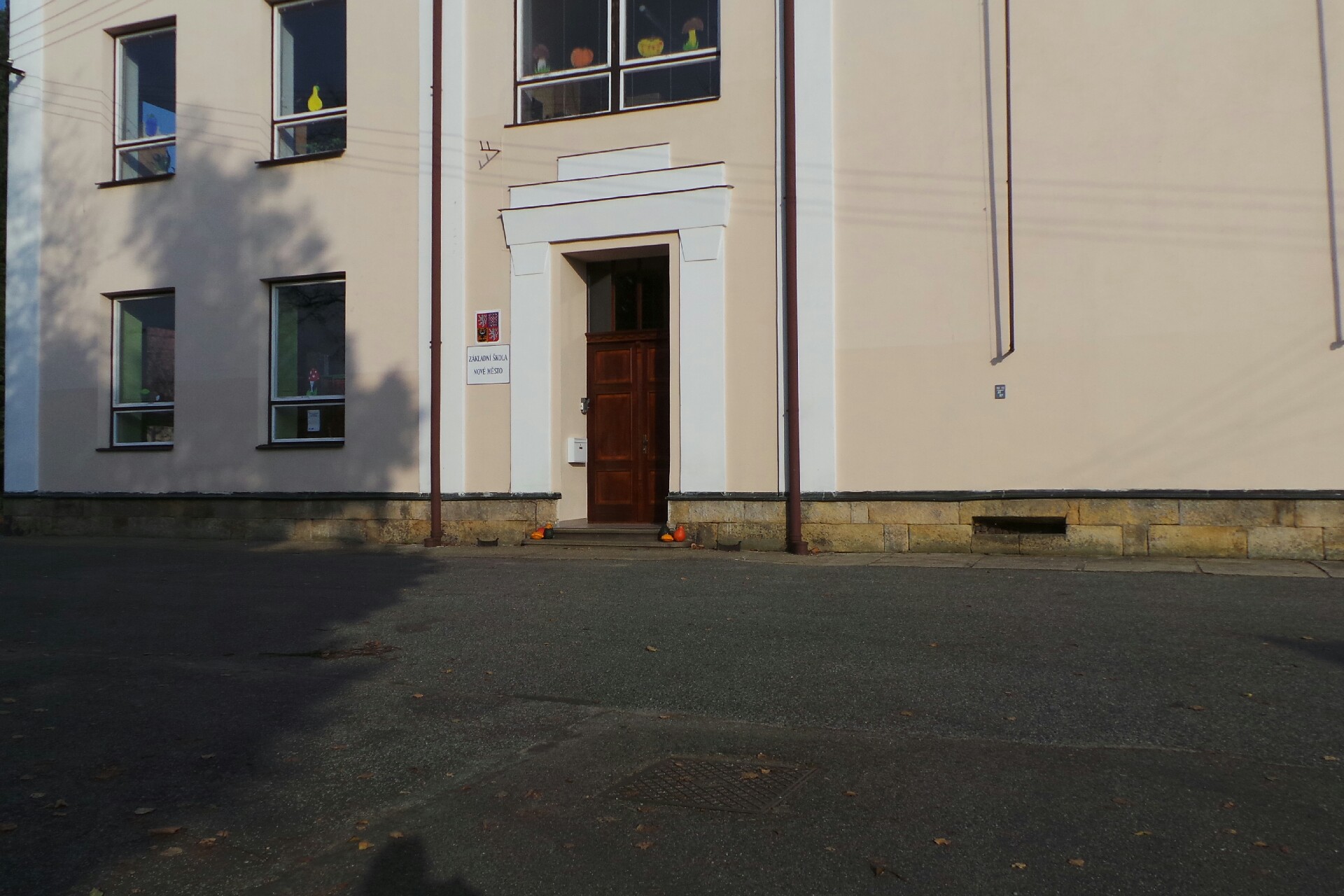 Základní škola, Nové Město, okres Hradec Králové