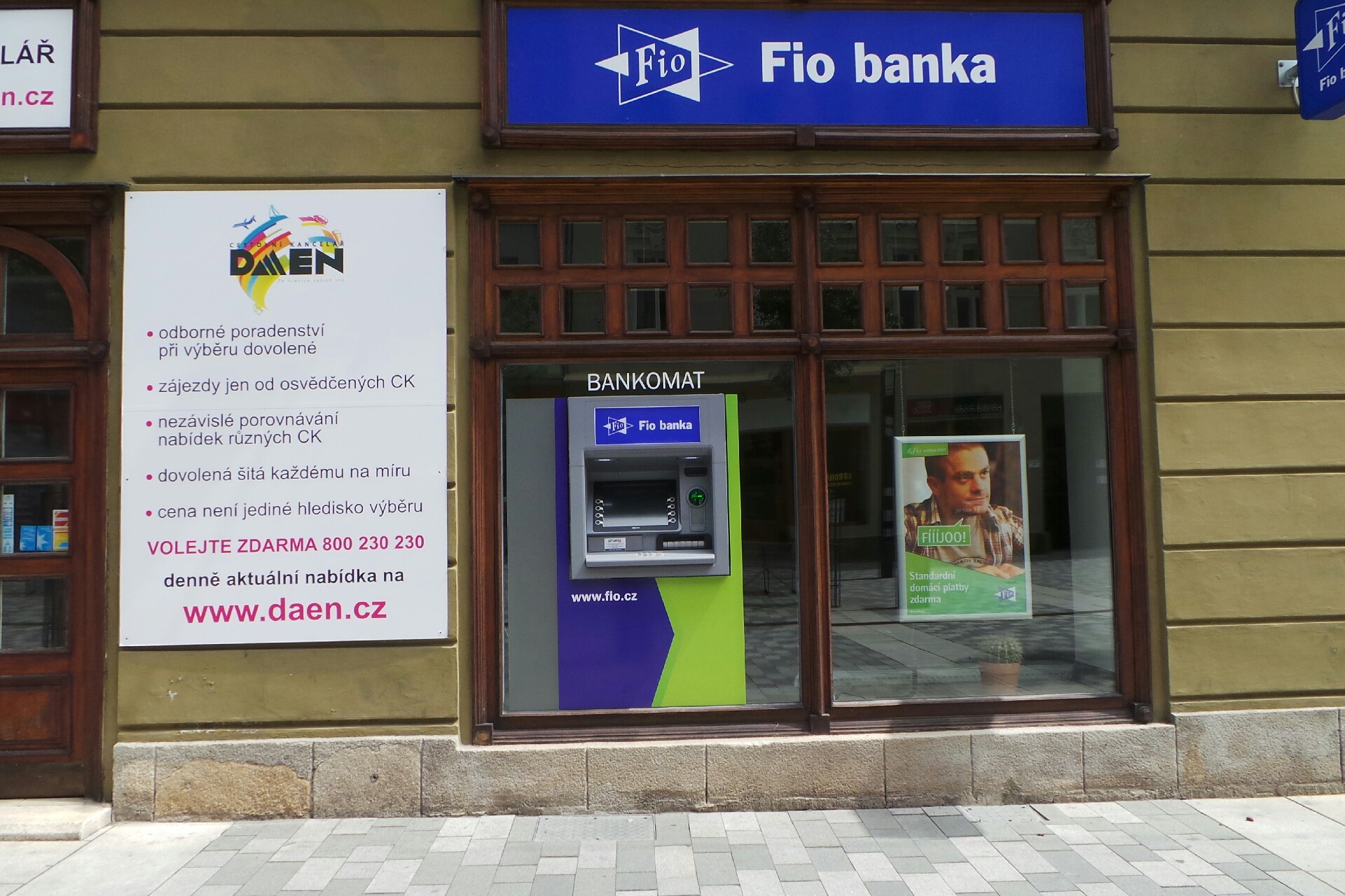 Bankomat Fio banky foto 2