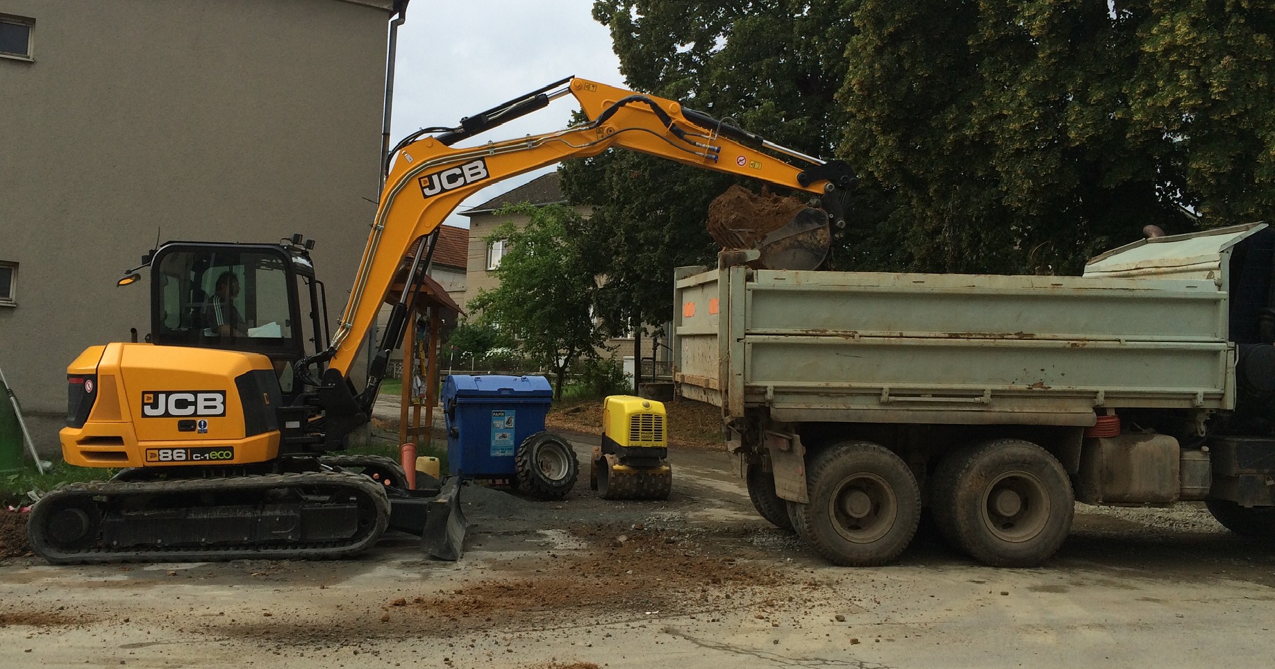 Jaroslav Zdražil - Zemní a výkopové práce foto 2