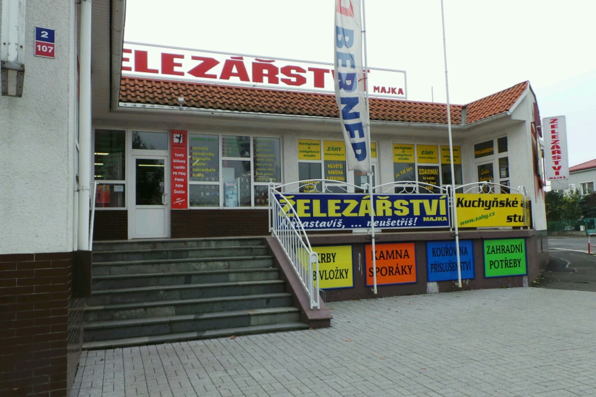 ZÁHY Kuchyňské a nábytkové studio