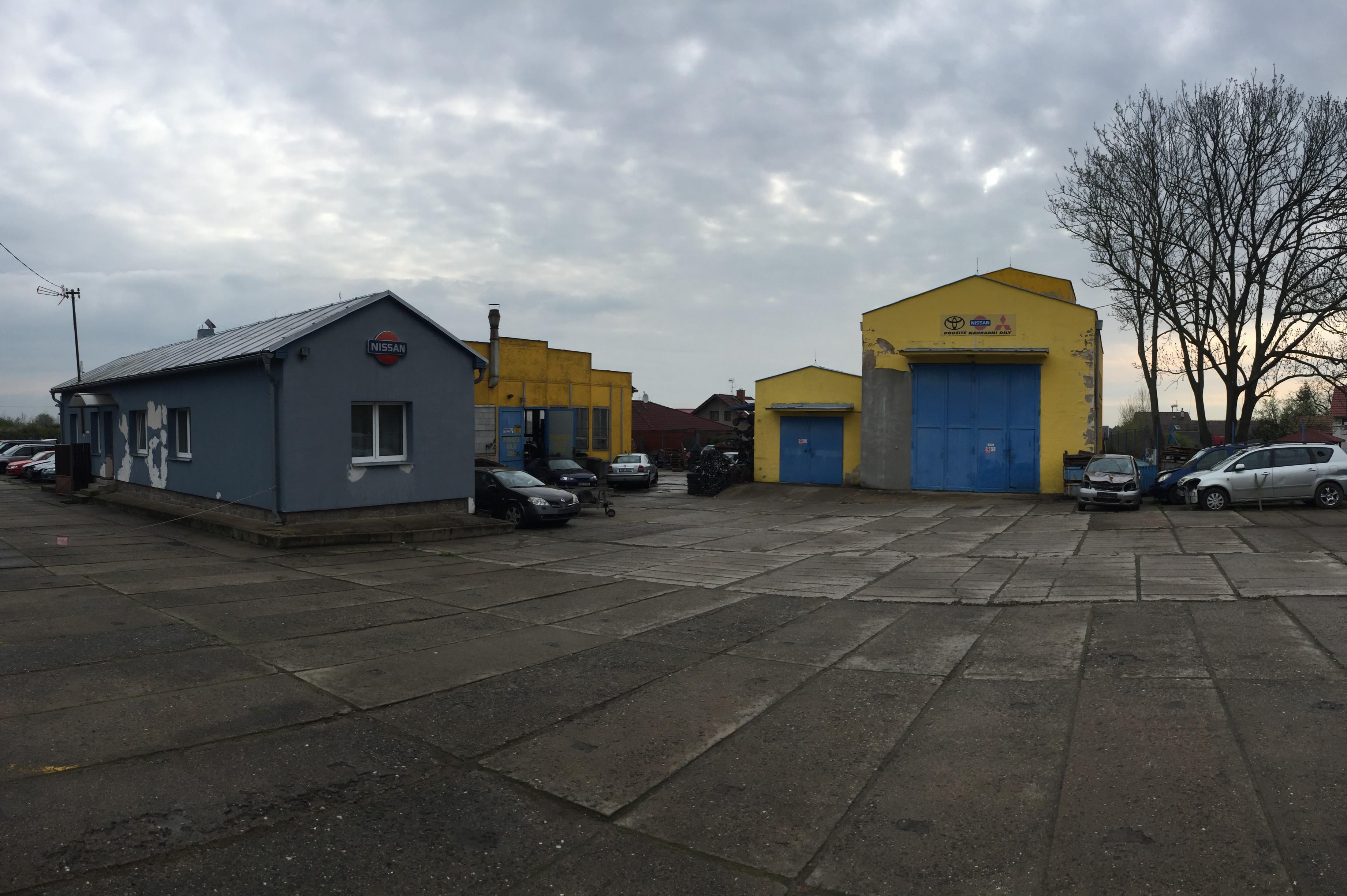 Autovrakoviště Mitsubishi Hradešín